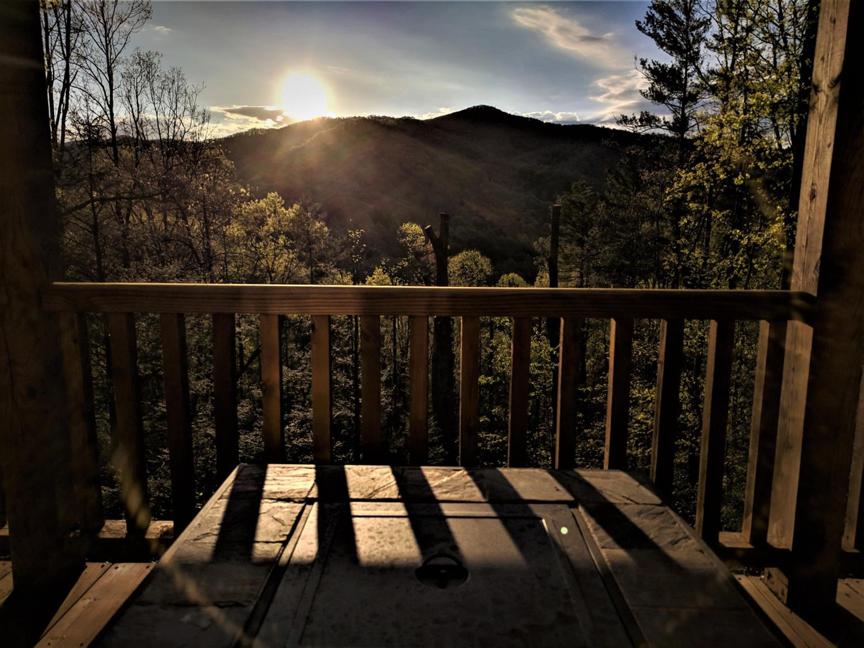 Smokies Overlook Lodge view 3