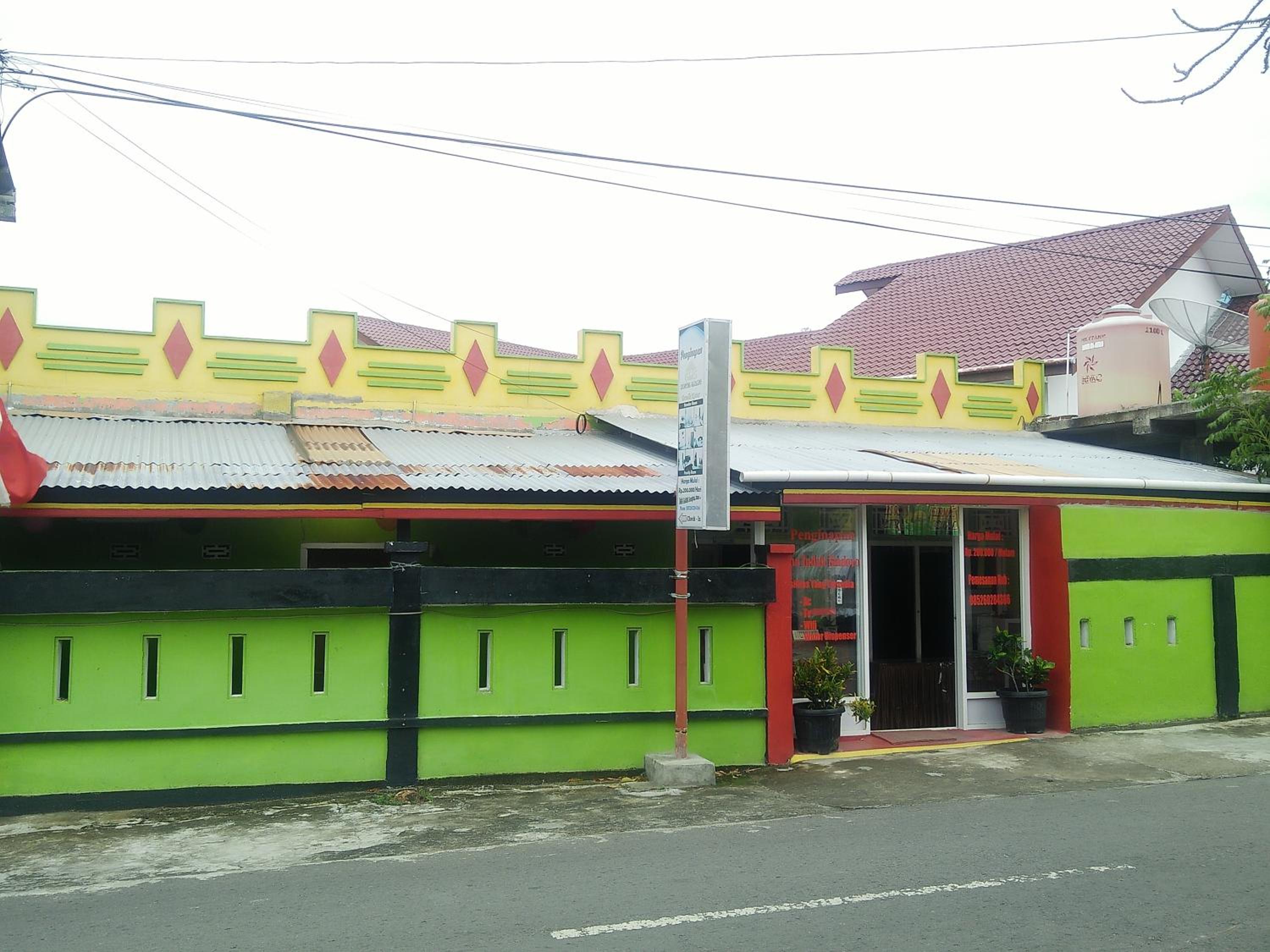 RedDoorz Syariah near Paradiso Beach Sabang view 5