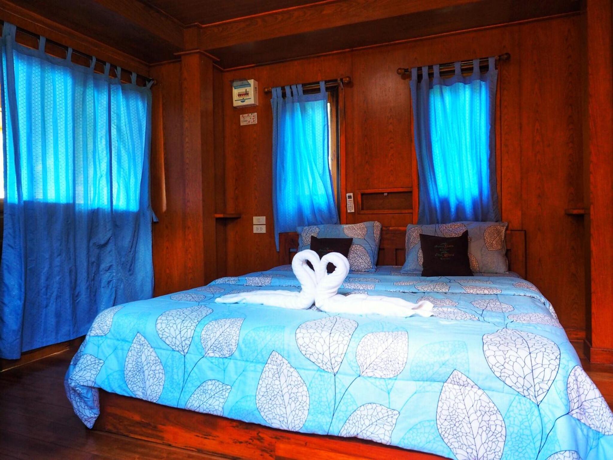 Baansuan Resort