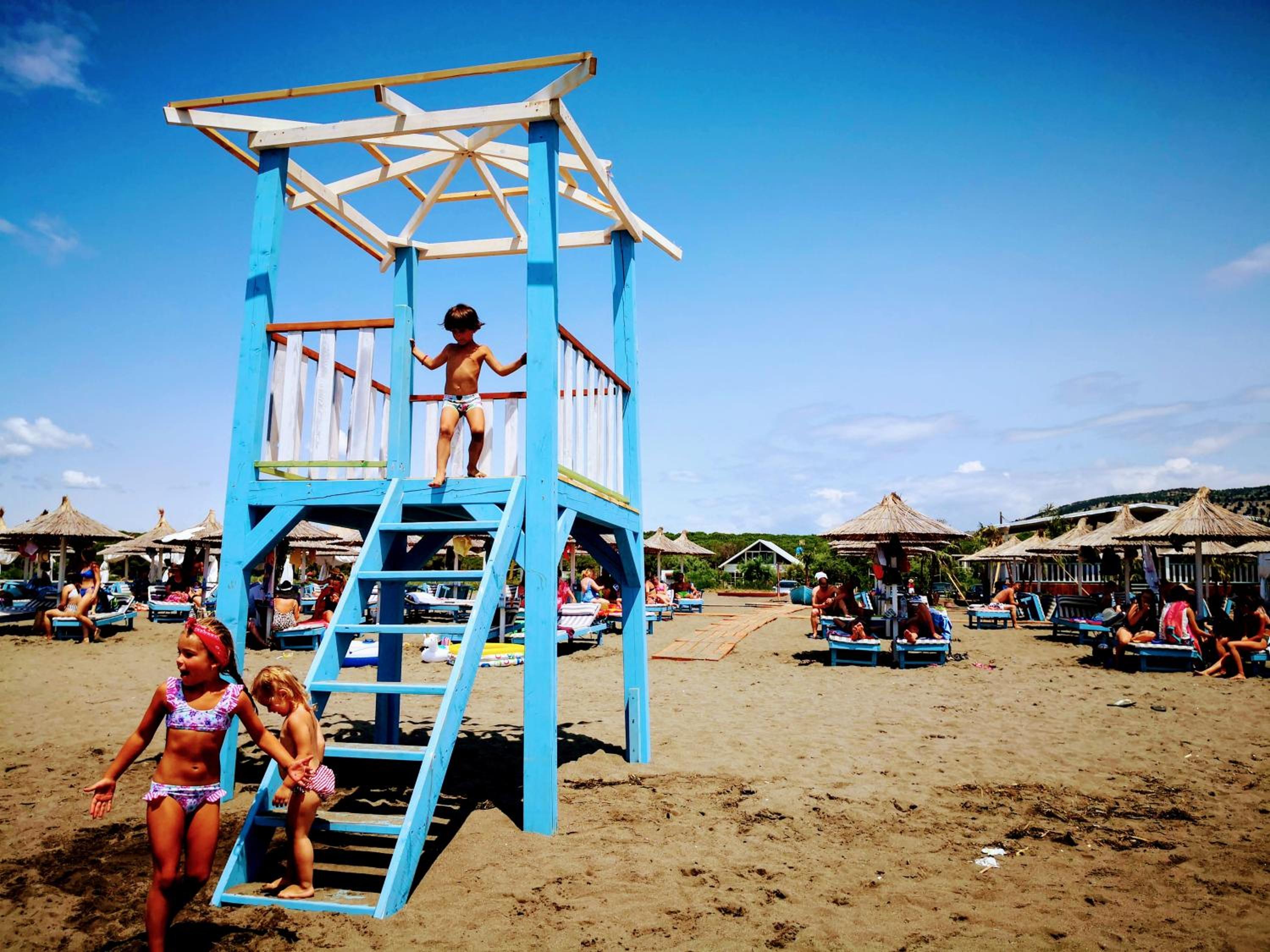 Beachfront, Tirana Guest House