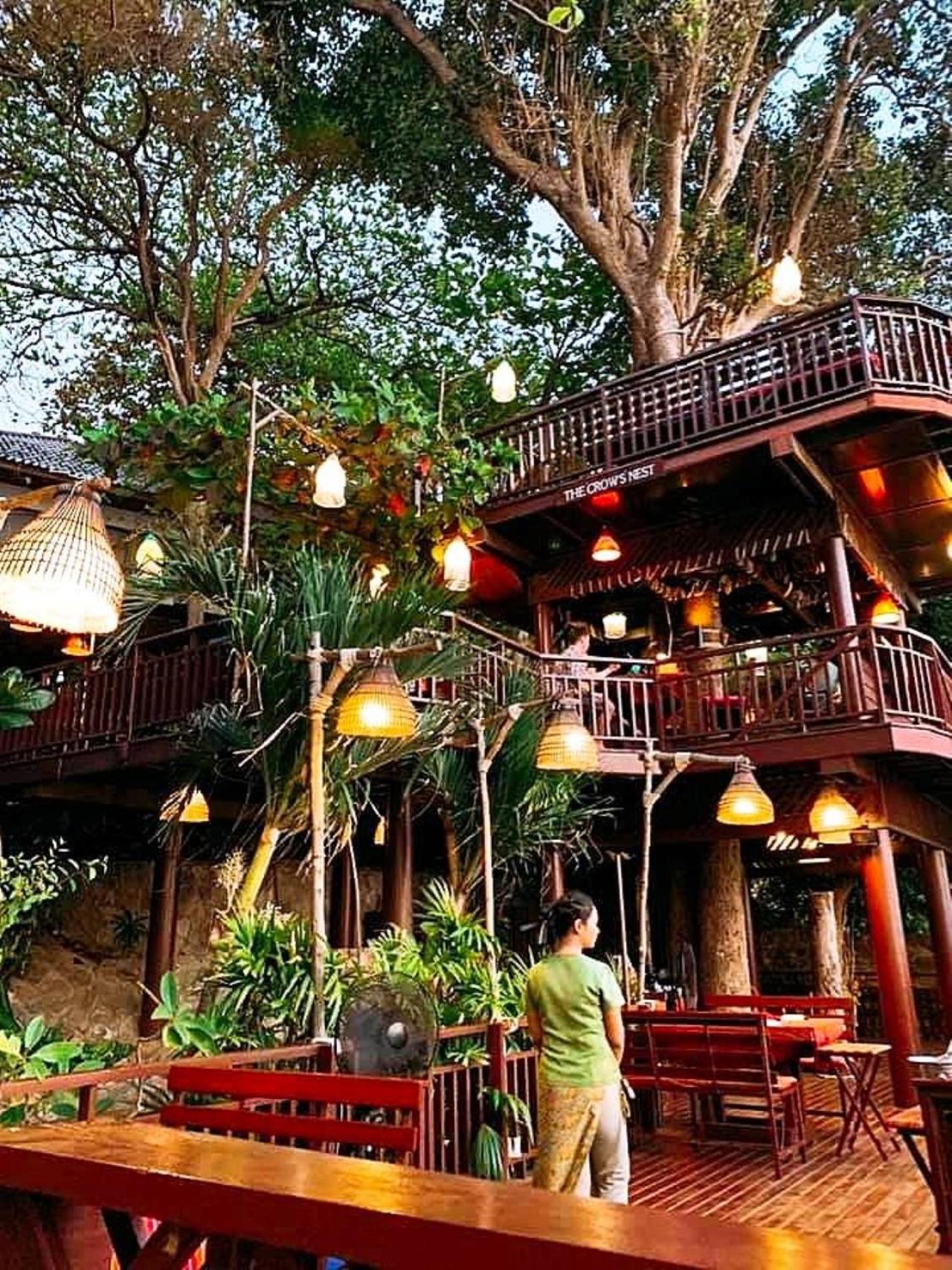Birds and Bees Resort