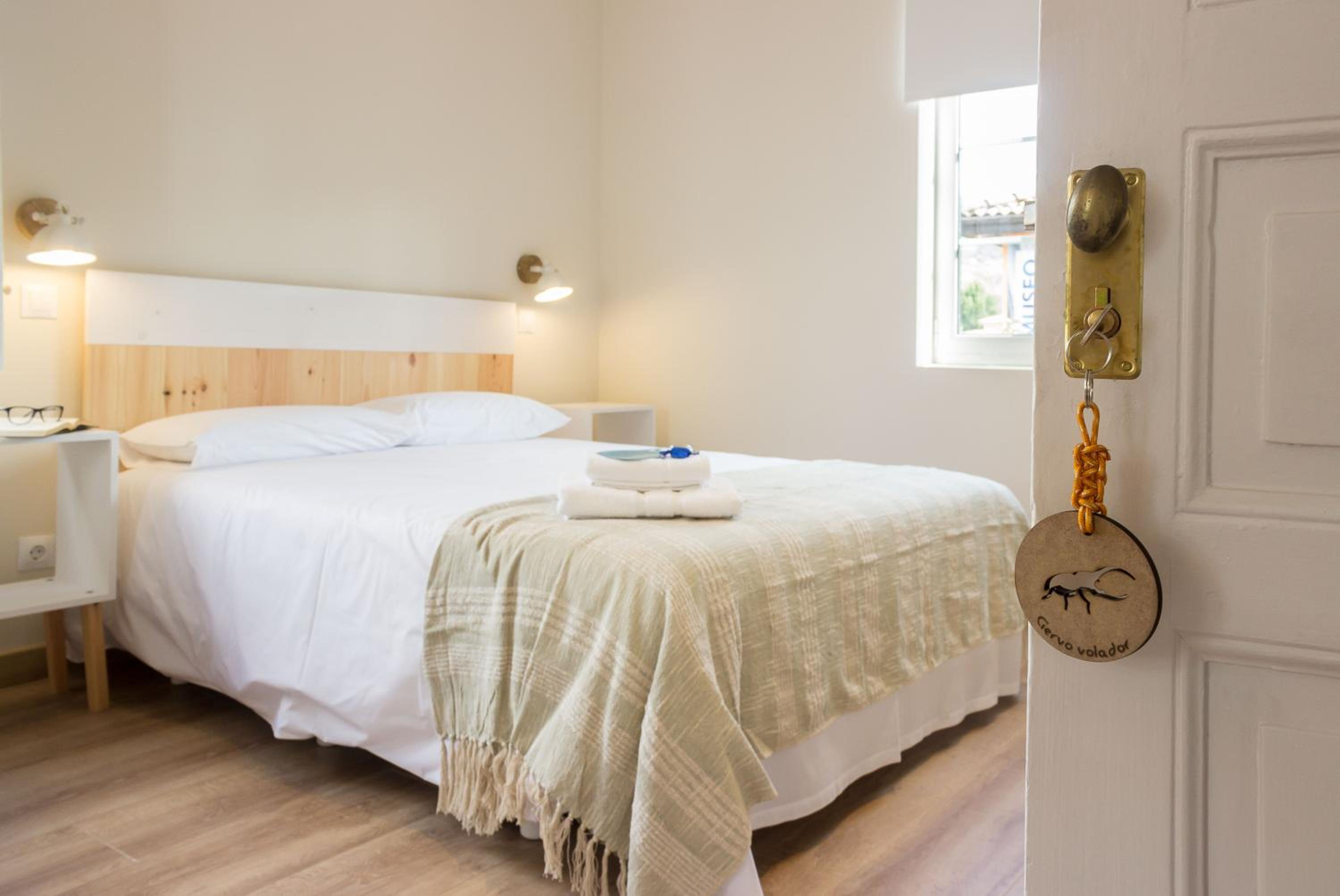 Hostal Lierganes Fluviarium Rooms view 5