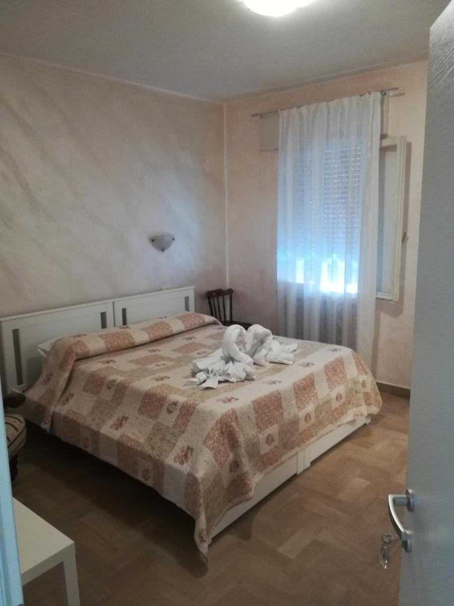 ALBERGO LA LEPRE view 3