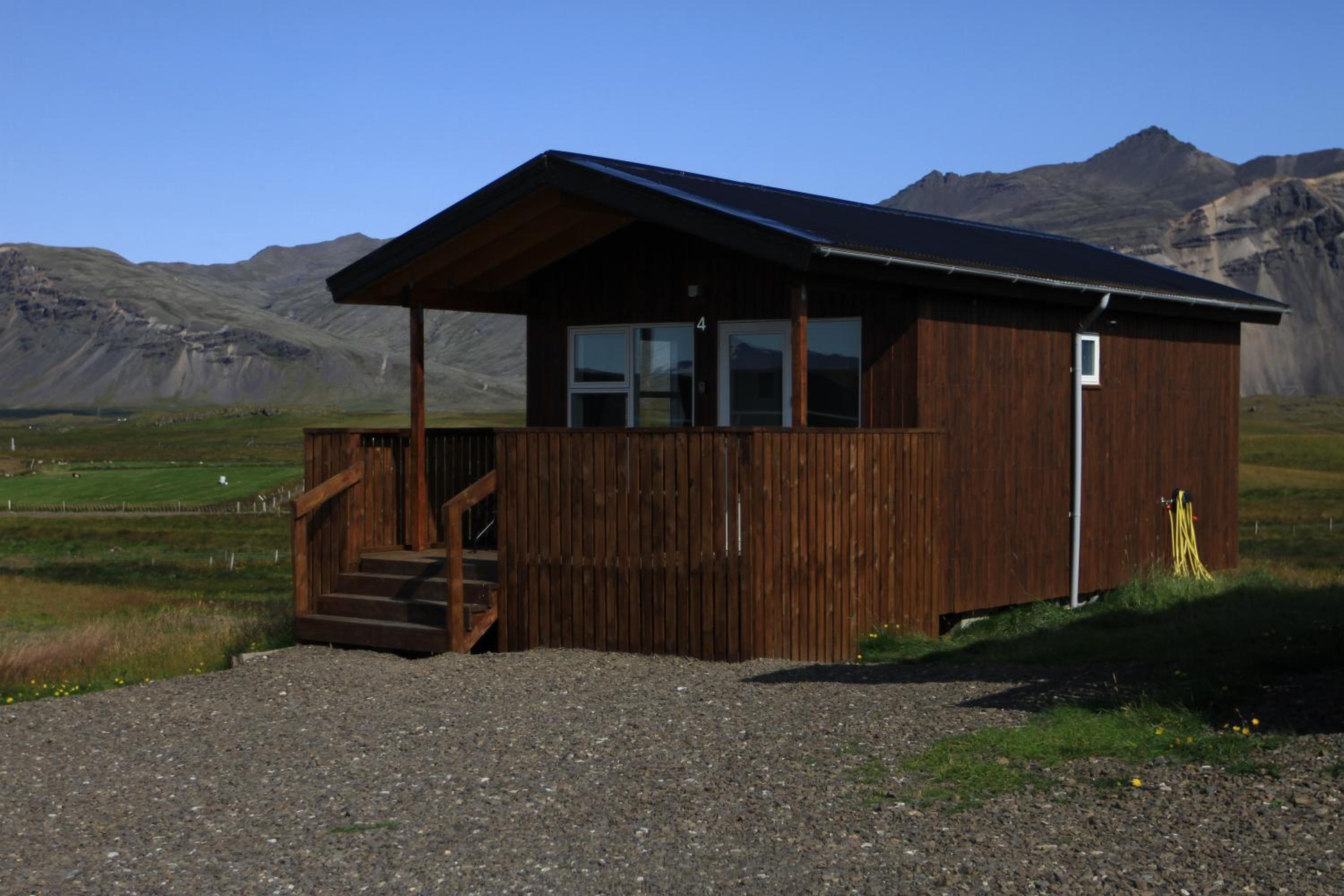 Aurora Cabins