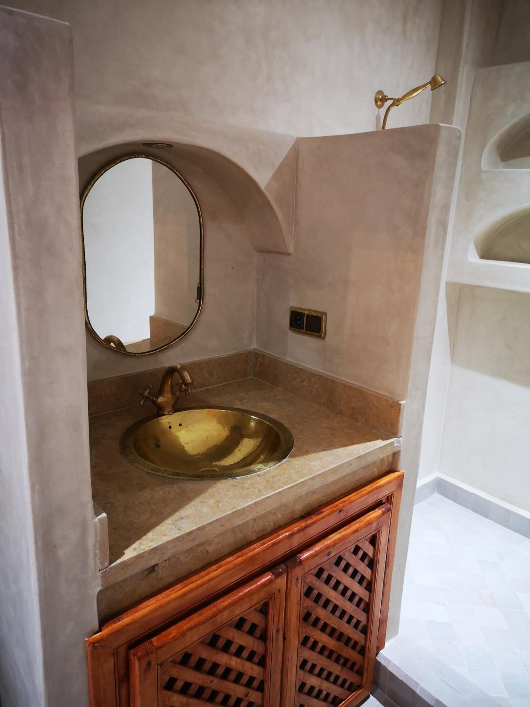 Riad Azra 6