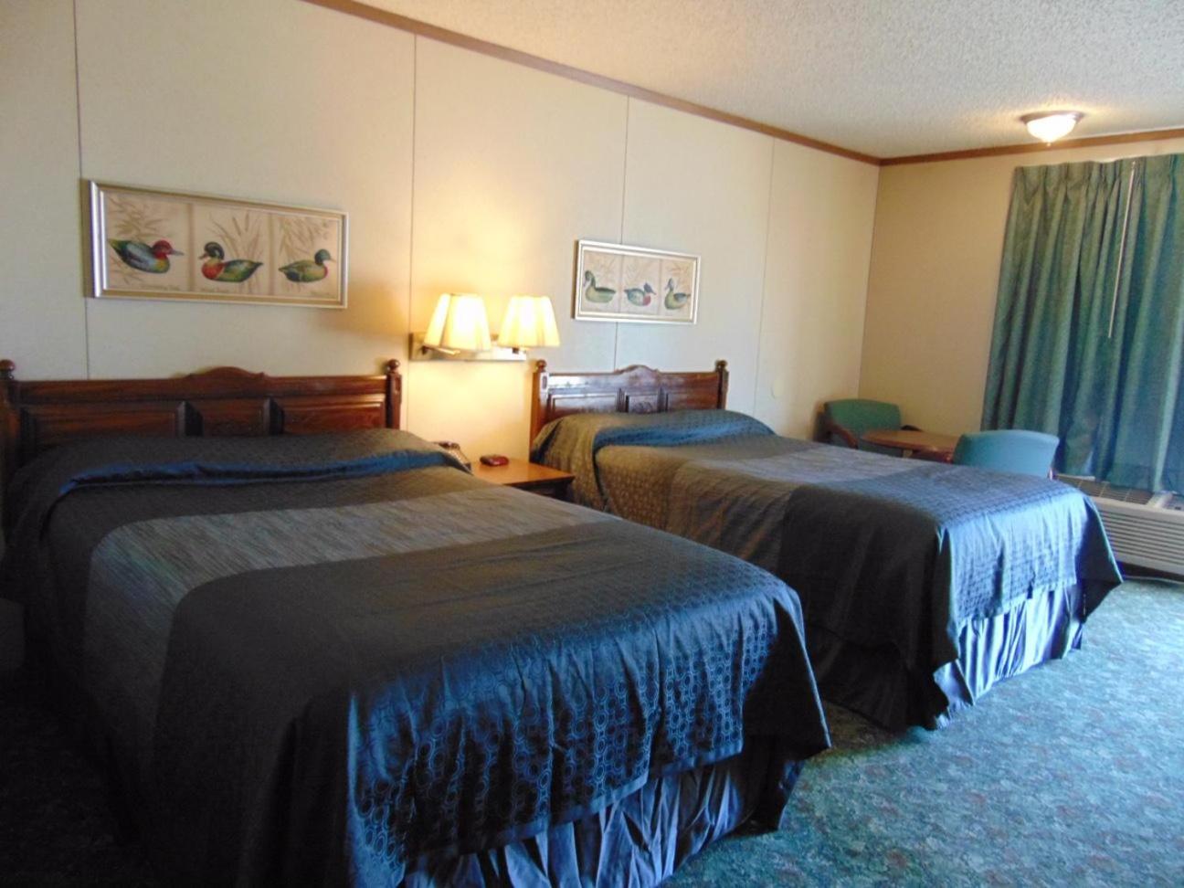 Heritage House Inn