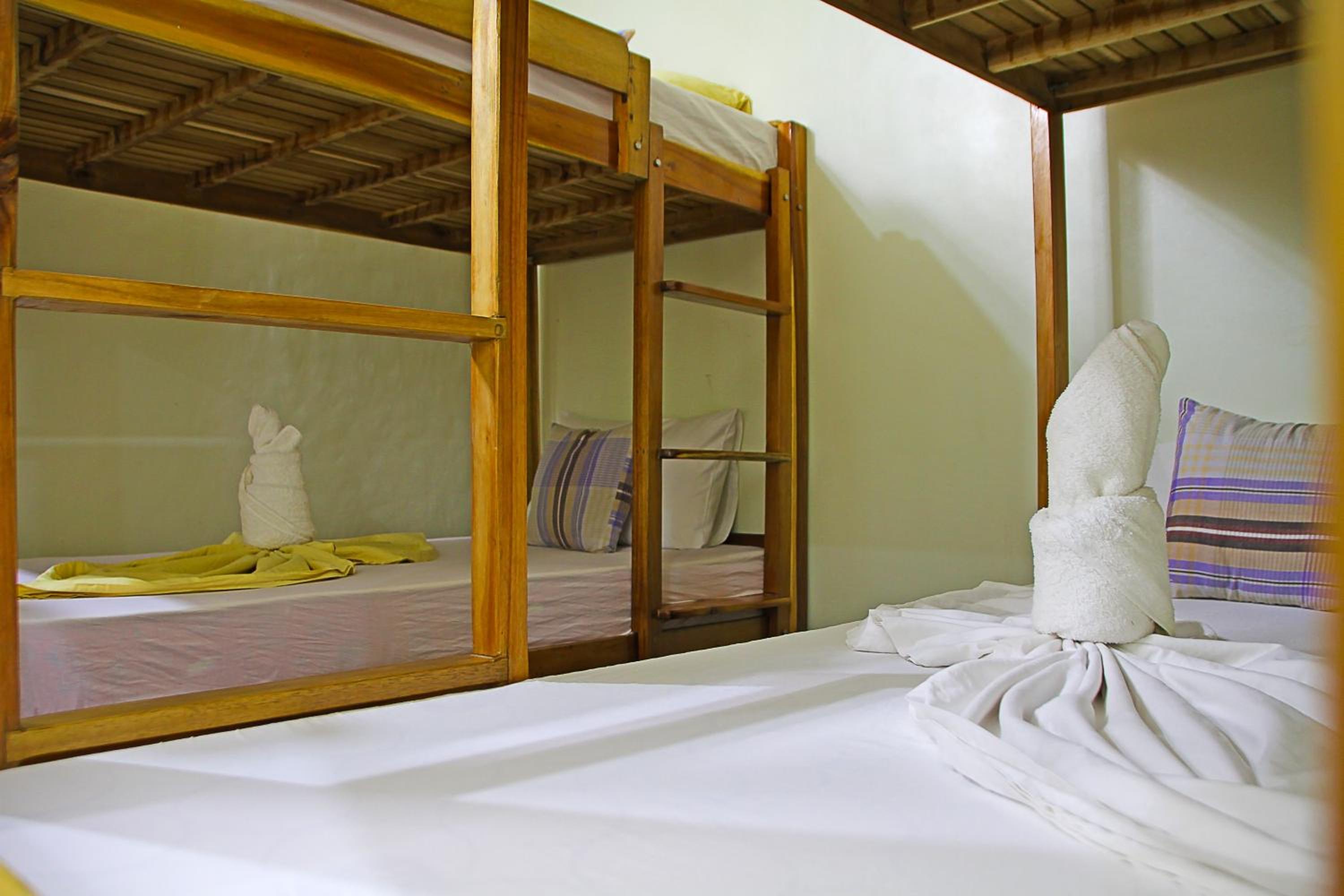 Seaslugs Travellers Inn, El Nido - 18