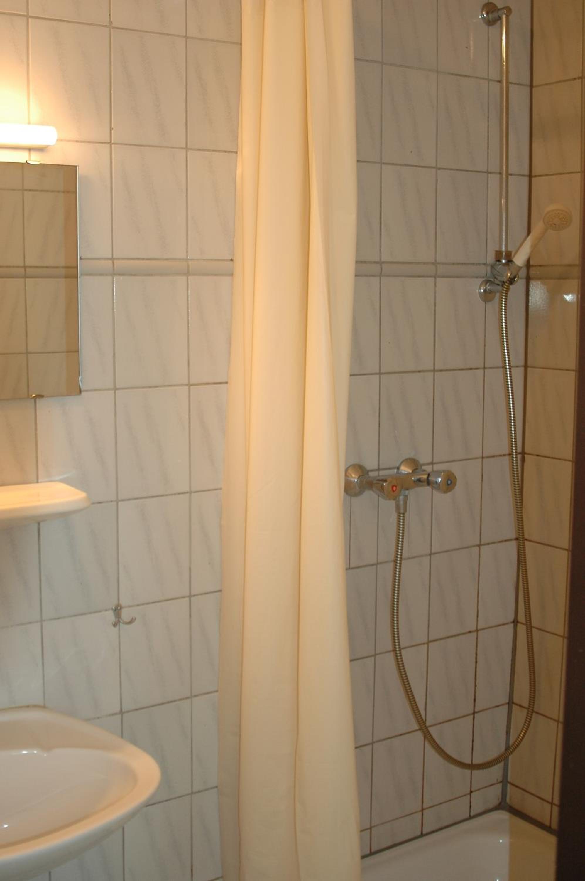Photo 35