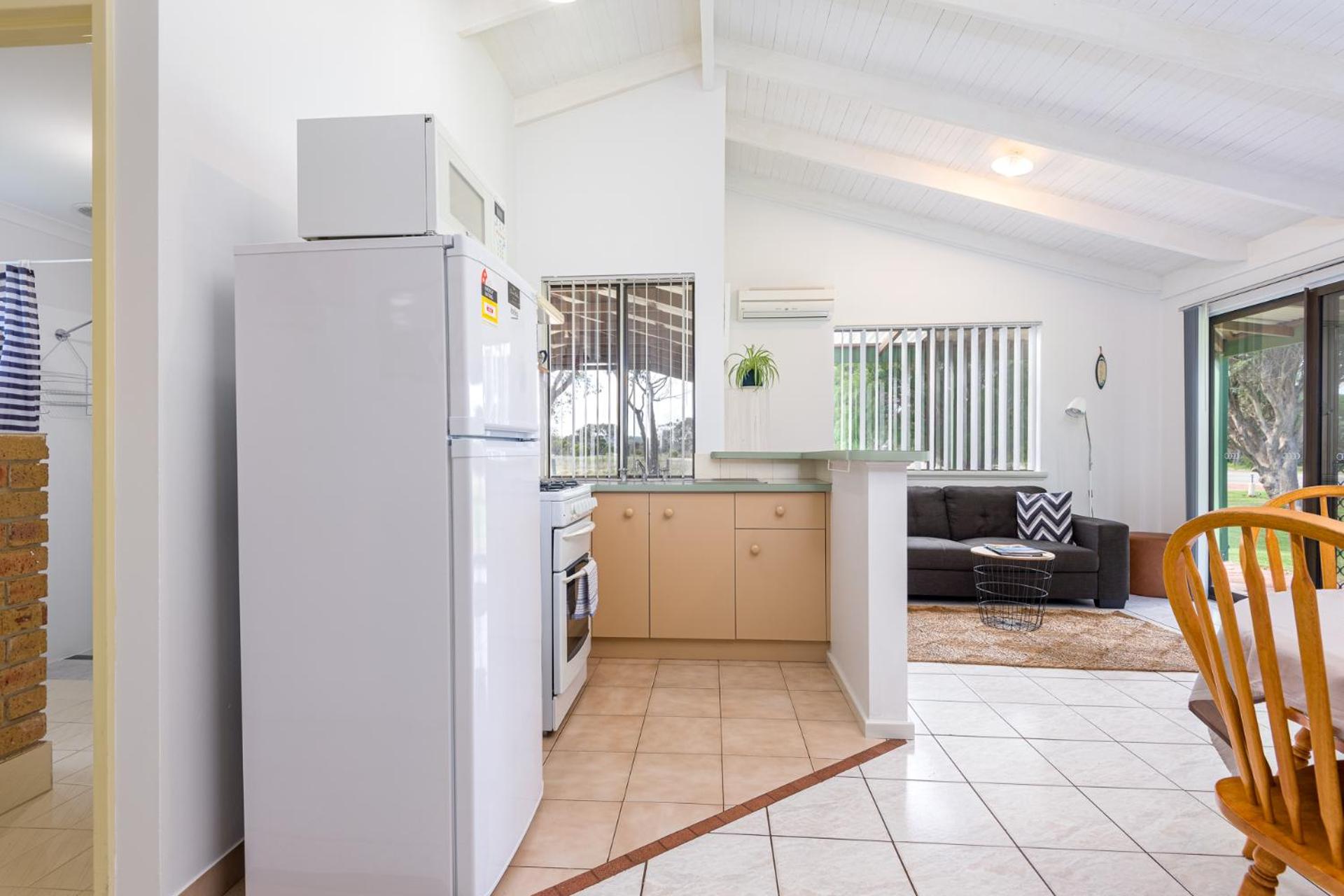 Surfside Ocean Beach Denmark Holiday Accommodation