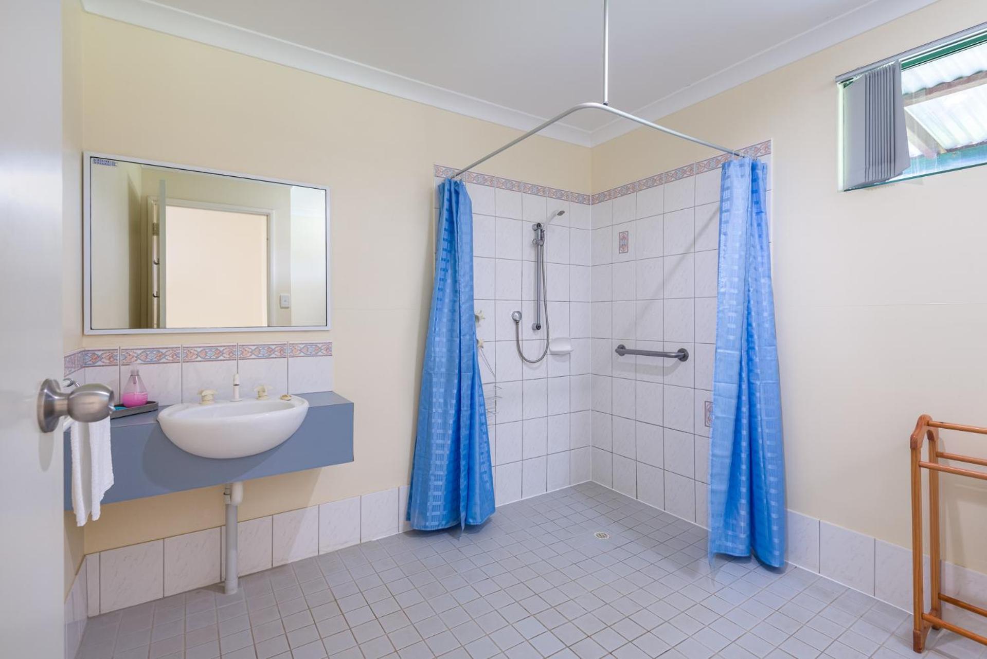 Surfside Ocean Beach Denmark Holiday Accommodation