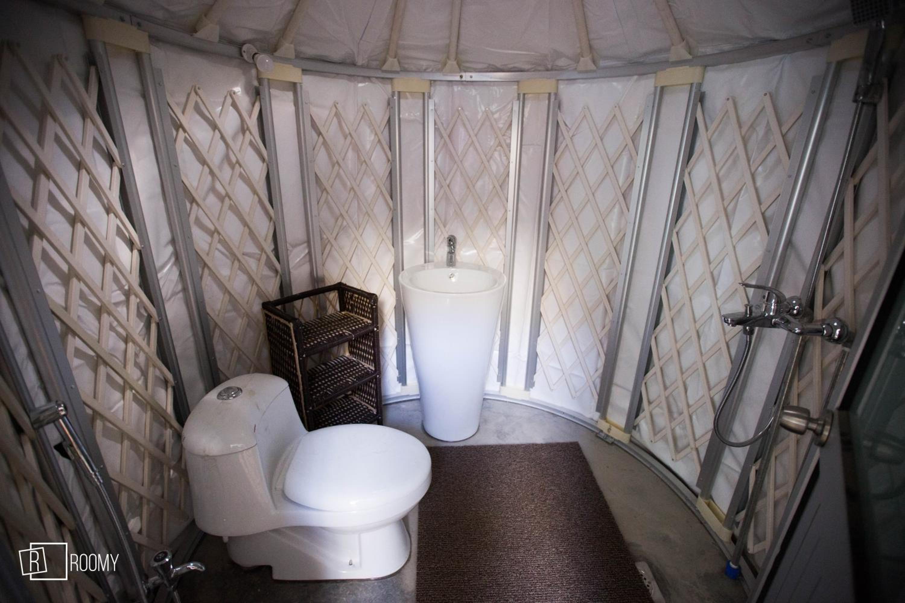 Roomy Yurts, Minapin Nagar Hunza