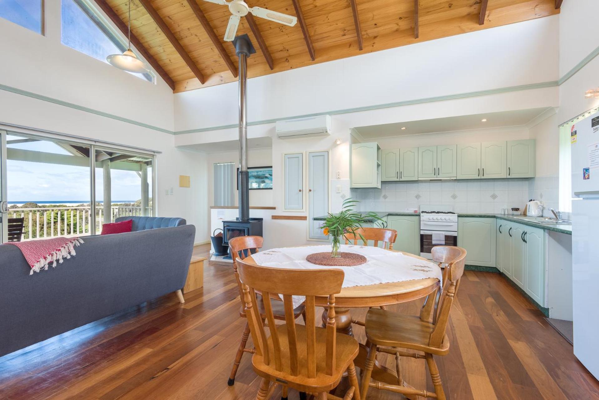 Surfside Ocean Beach Denmark Holiday Accommodation