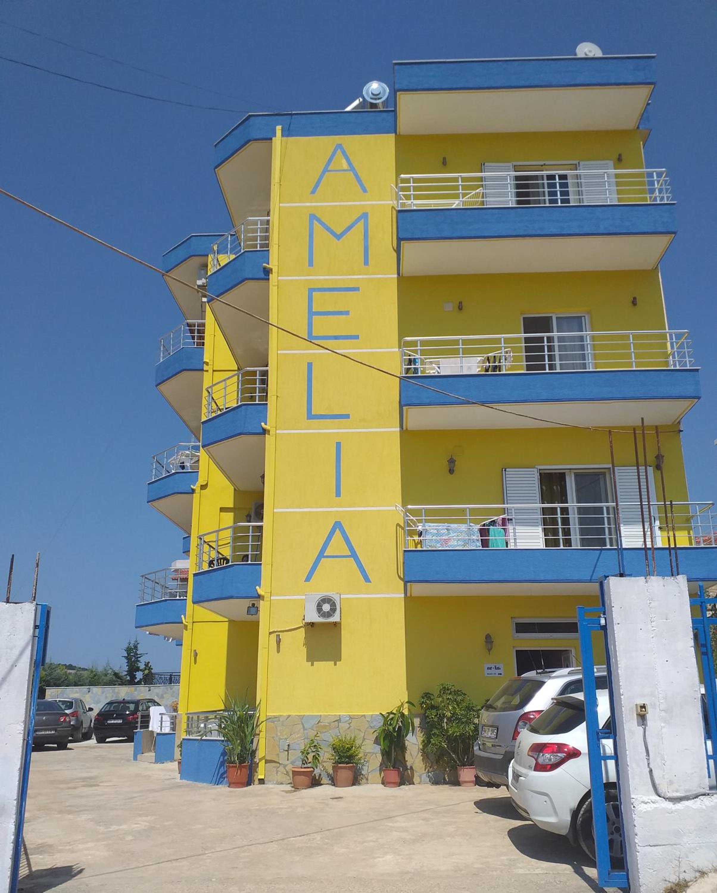 Amelia Apartments