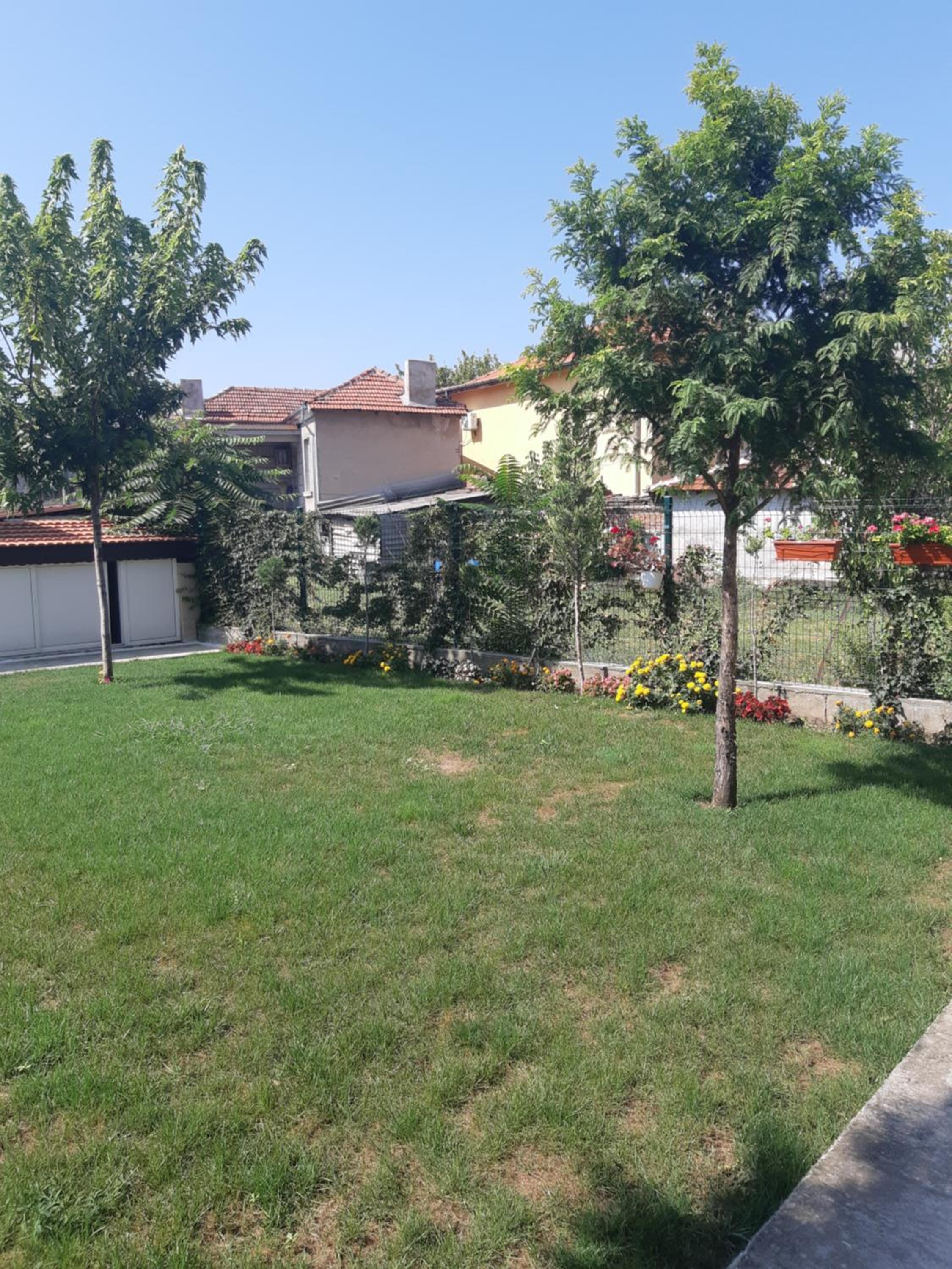 Villa Ros Guest House