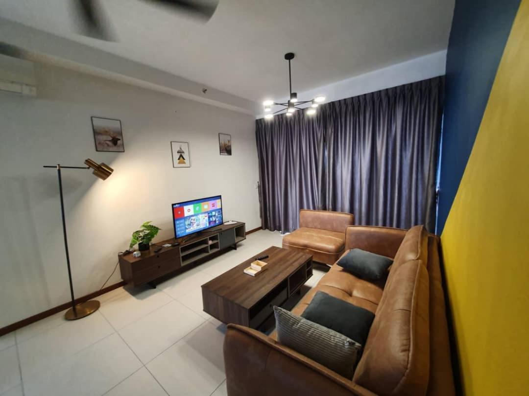 The Landmark by Katana 4BR Luxury Seaview Homestay Gurney无敌海景四房套房 photo 2