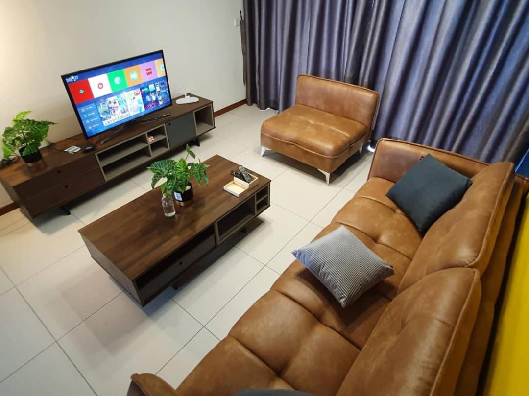 The Landmark by Katana 4BR Luxury Seaview Homestay Gurney无敌海景四房套房 photo 3