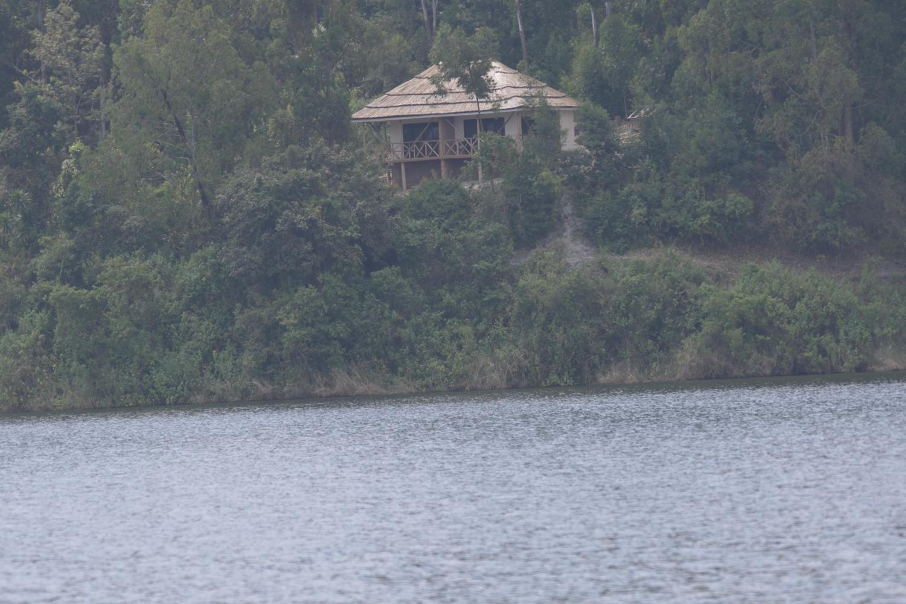 Lake Bunyonyi Eco Resort