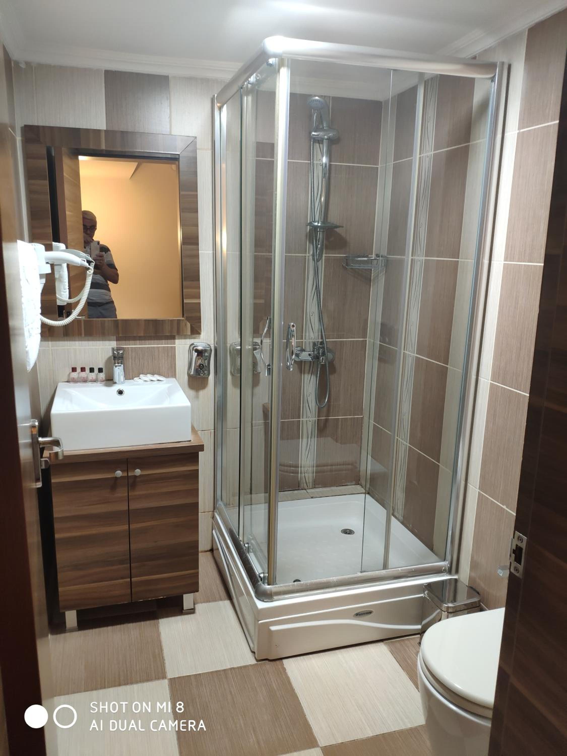 Hotel Bazaar becomes Bazaar Otel. - Image 48