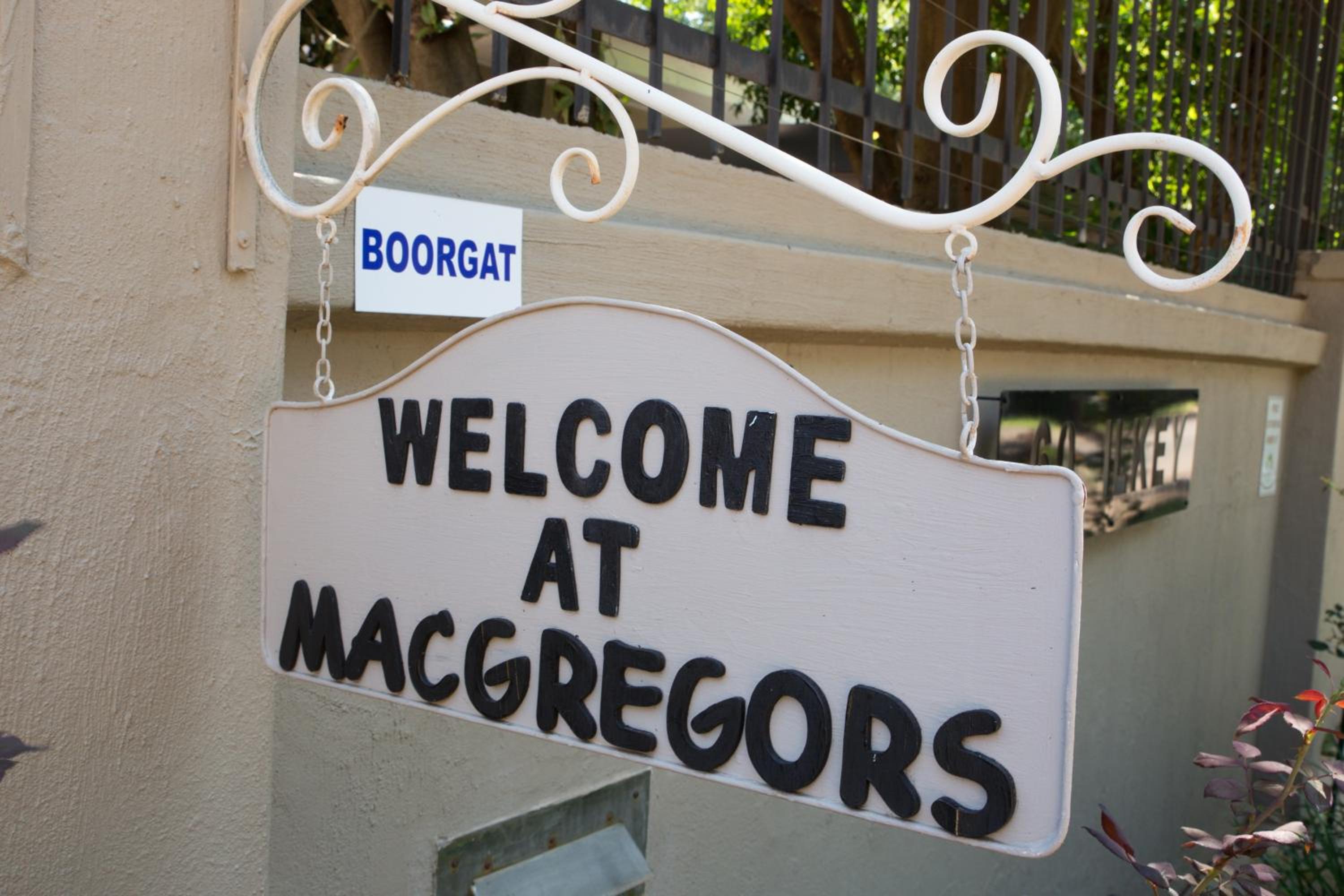 MacGregors Guest House view 3