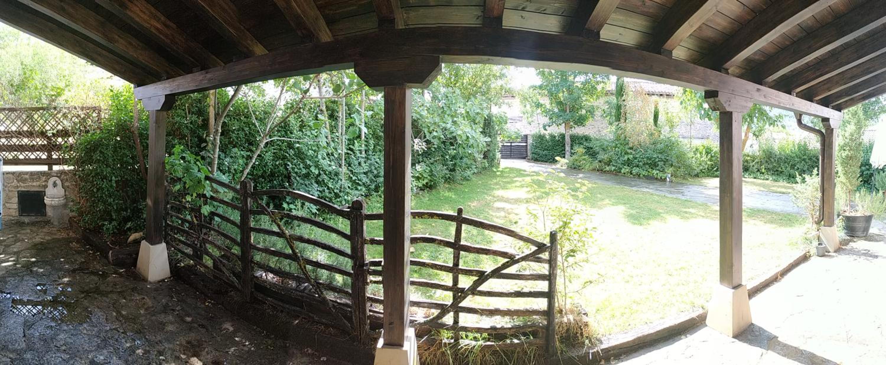 Photo 6
