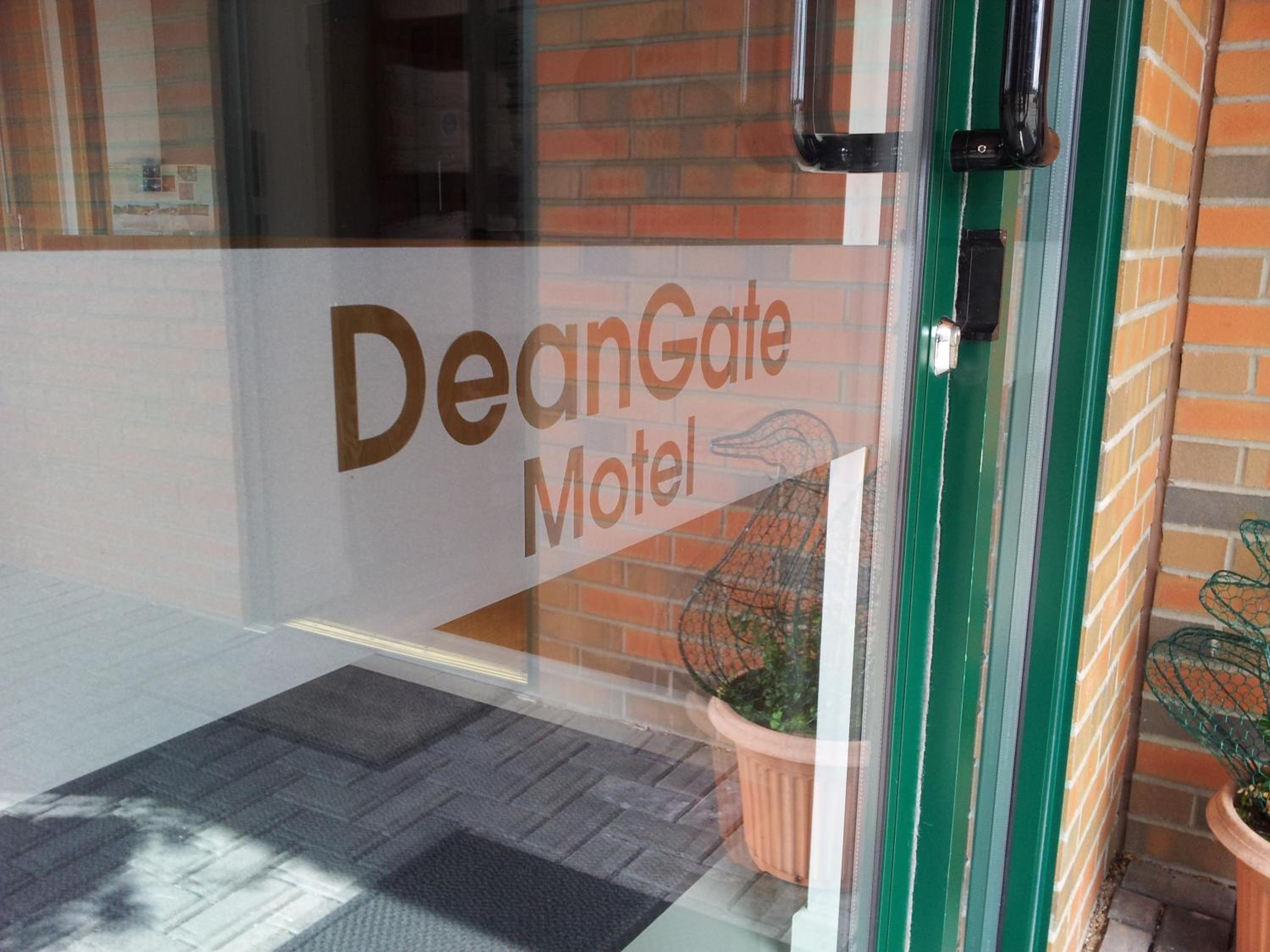 Deangate Motel