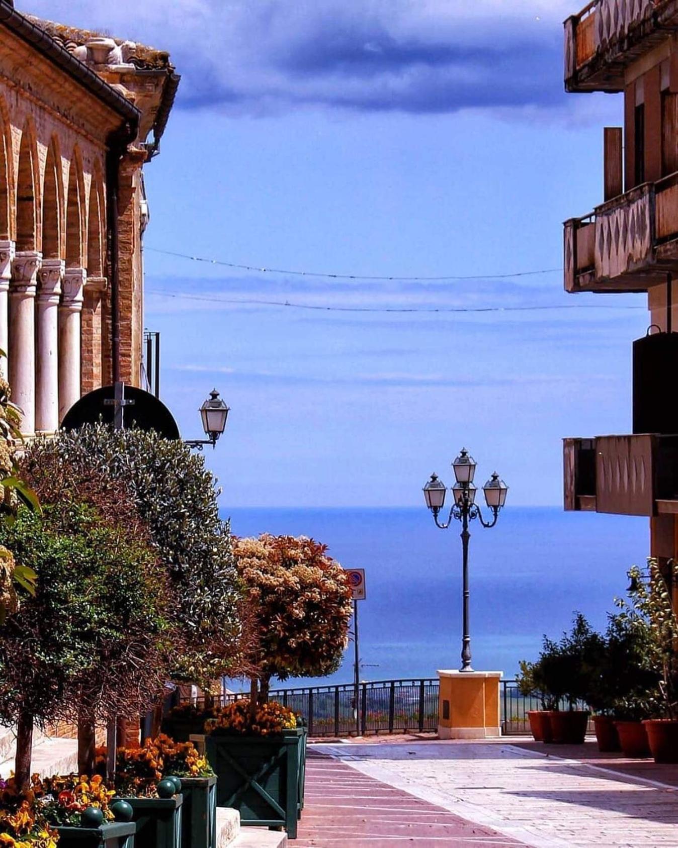 Residenza Sant'Angelo Appartamento ampio con Giardino vicino al Mare, photo 35