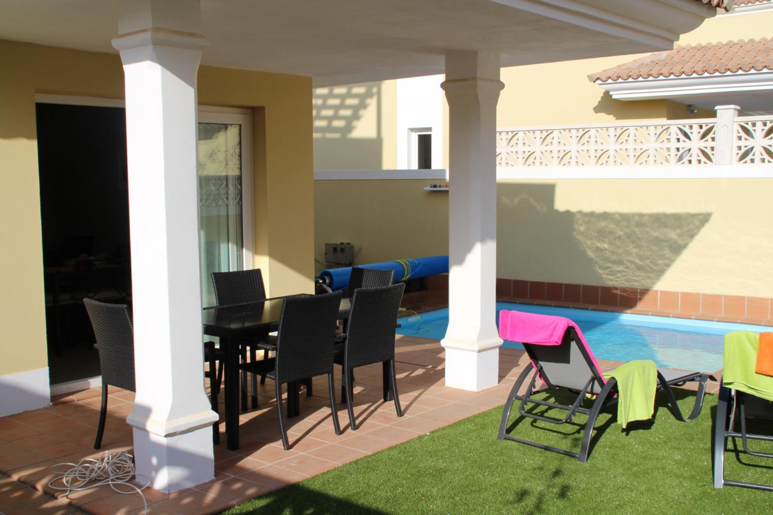 Villa Solymar - Private heated pool & Fiber-Optic WiFi