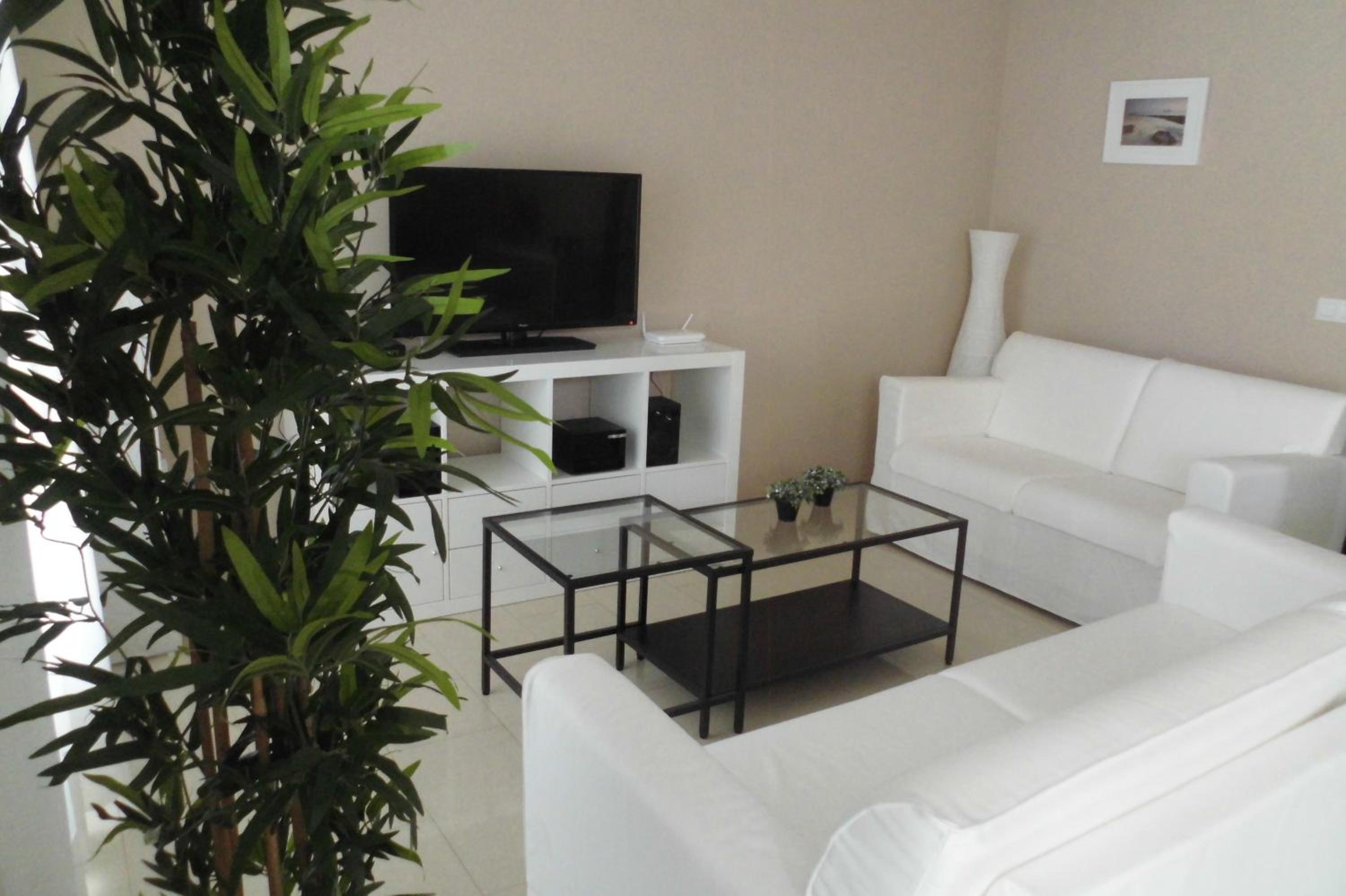 Villa Solymar - Private heated pool & Fiber-Optic WiFi