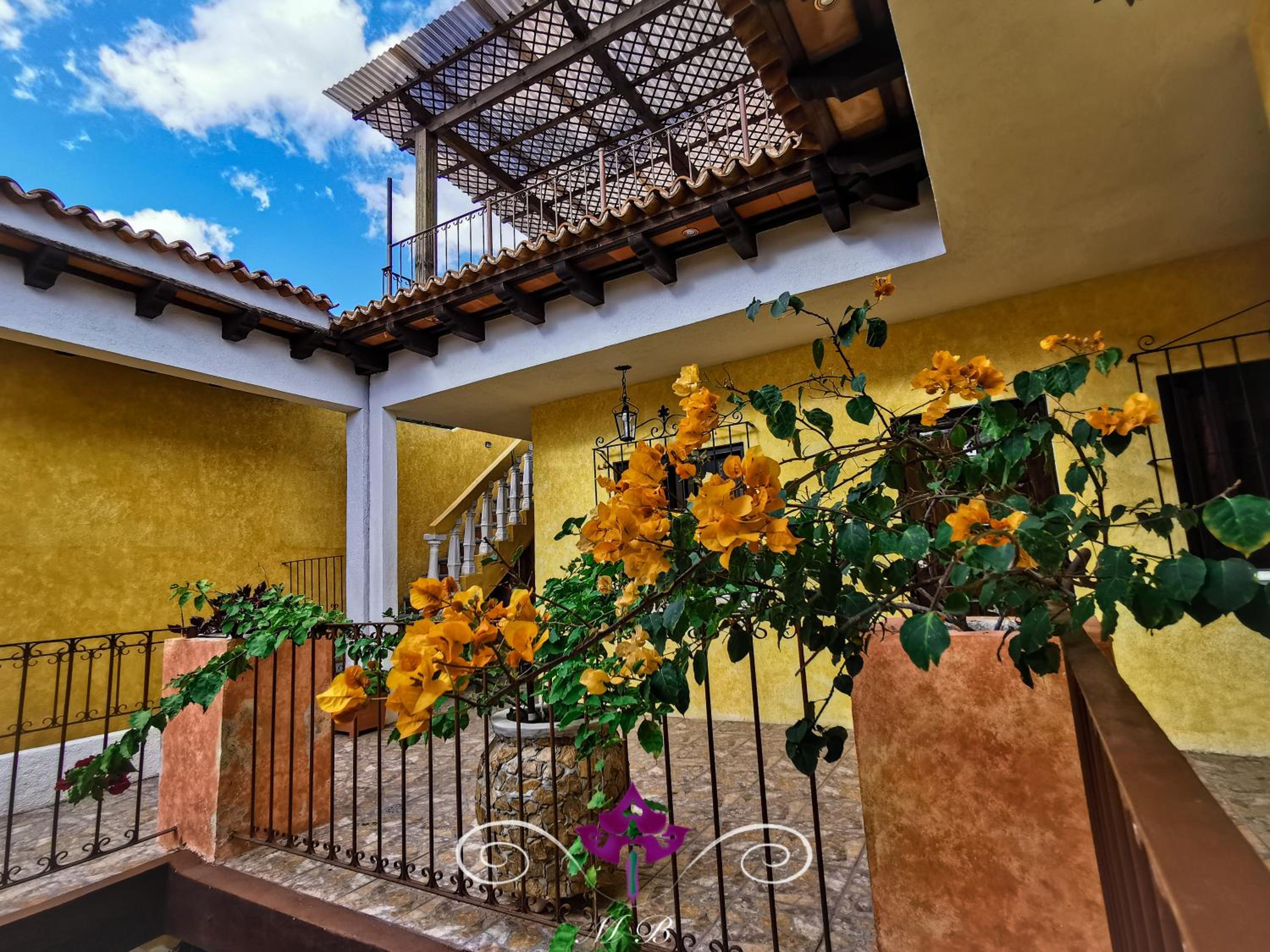 Maison Bougainvillea