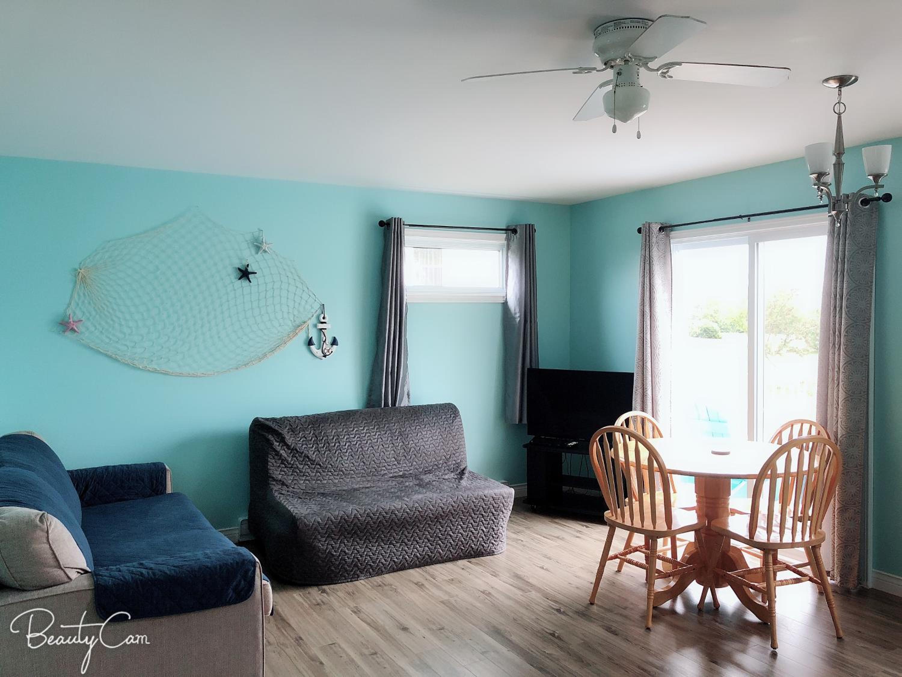 Baywatch Lighthouse Cottages & Motel