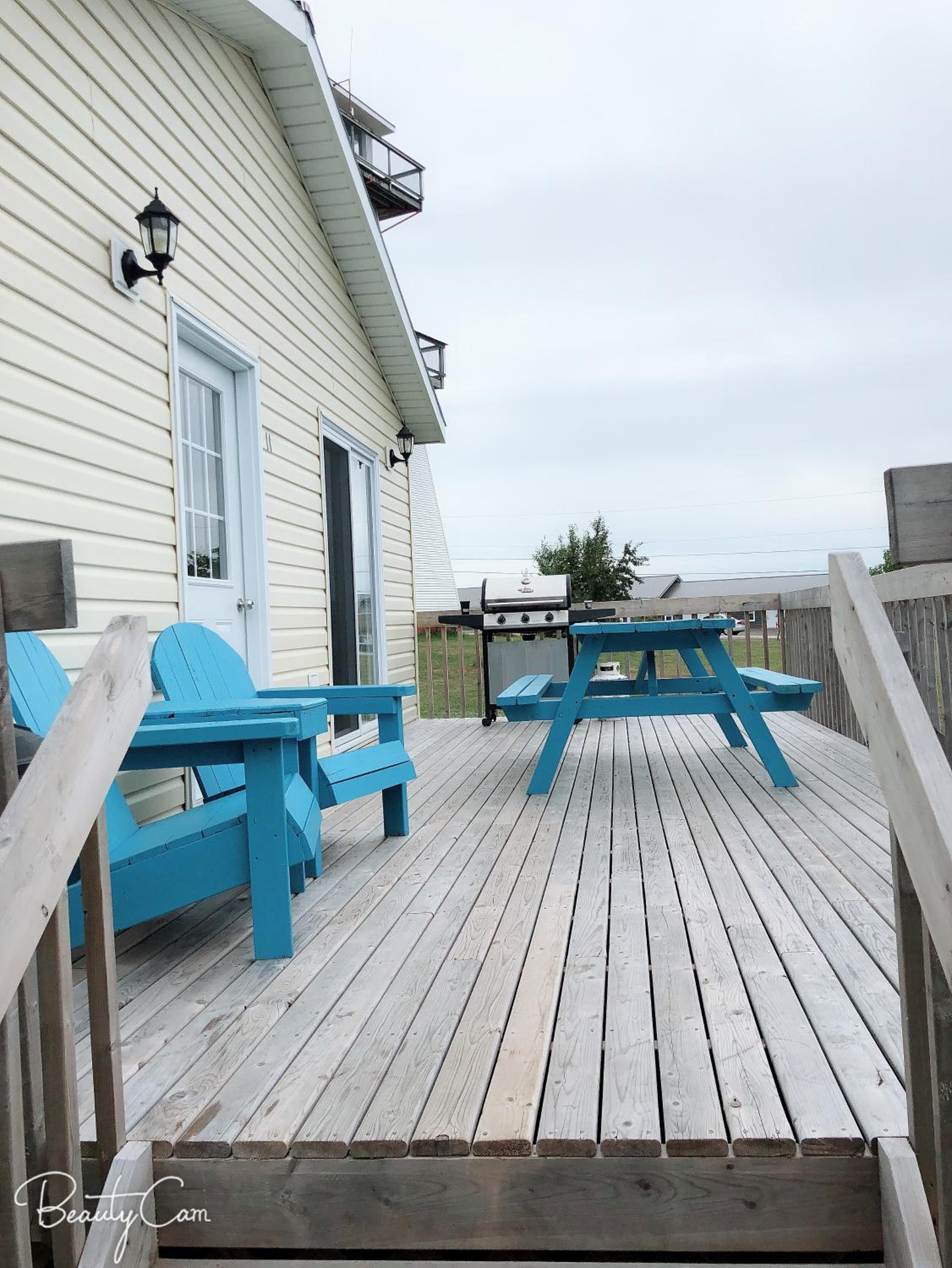 Baywatch Lighthouse Cottages & Motel