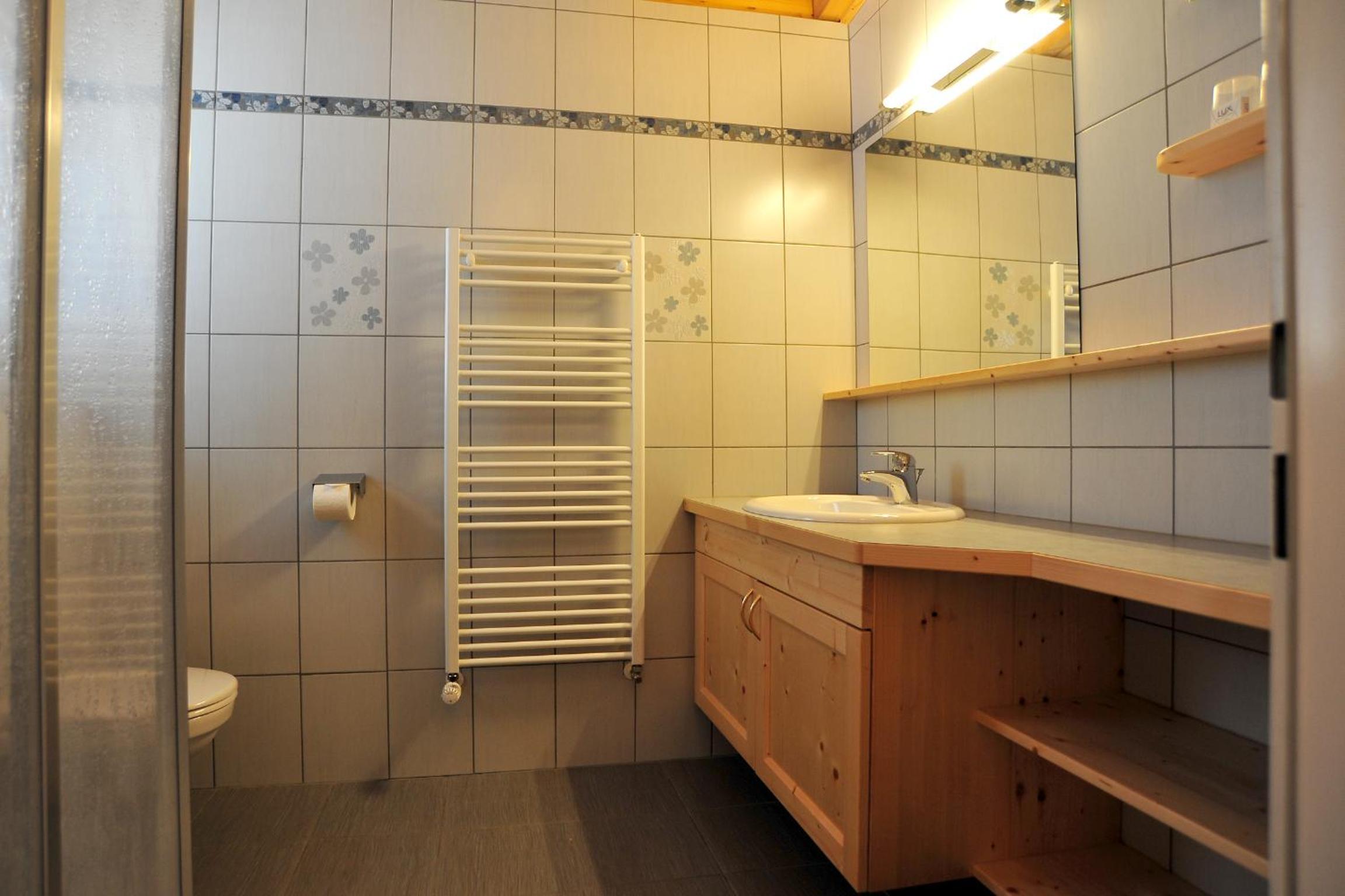 Photo 42