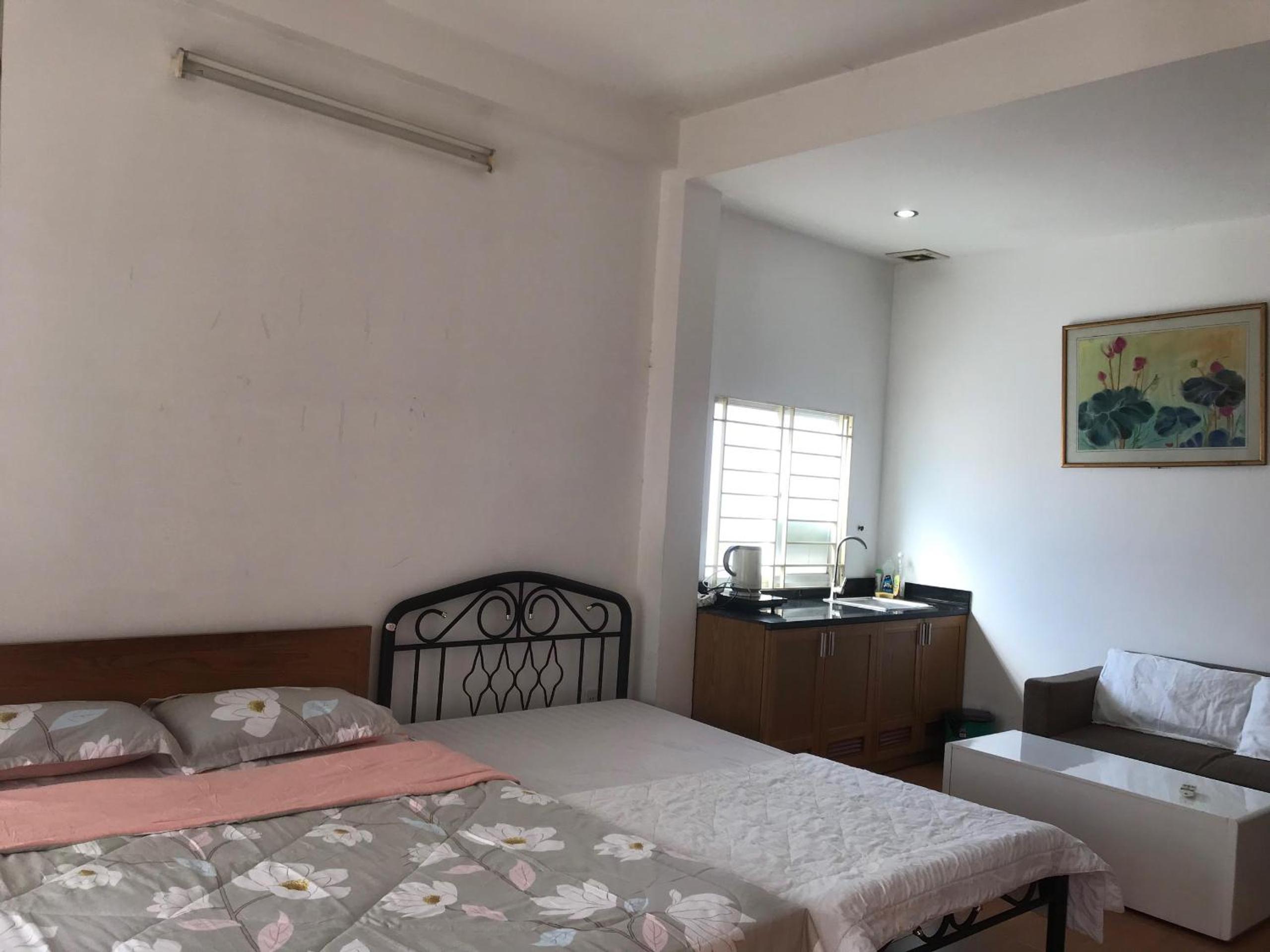 Smiley Apartment 3