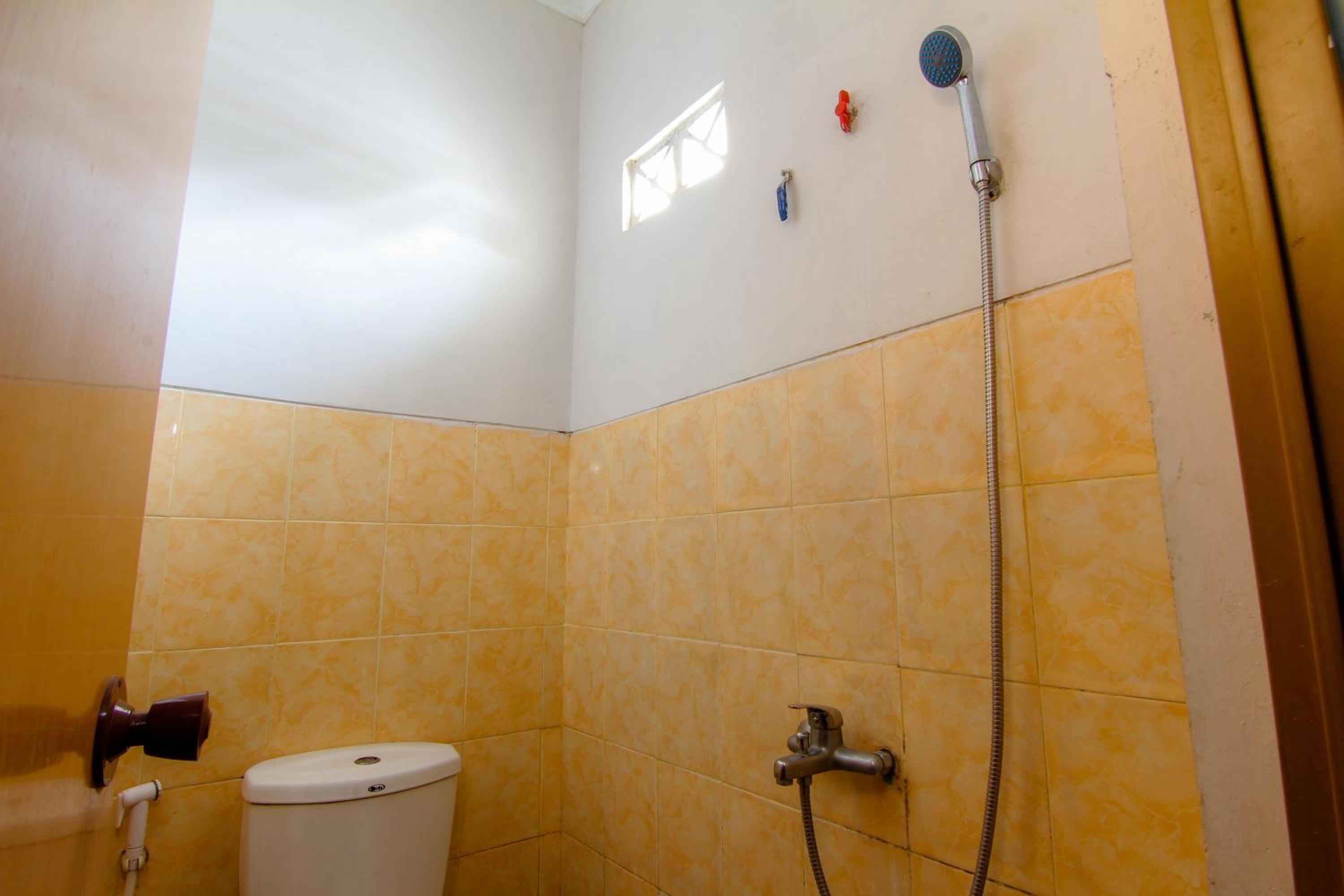 JJ House Wahid Hasyim, Yogyakarta - 16