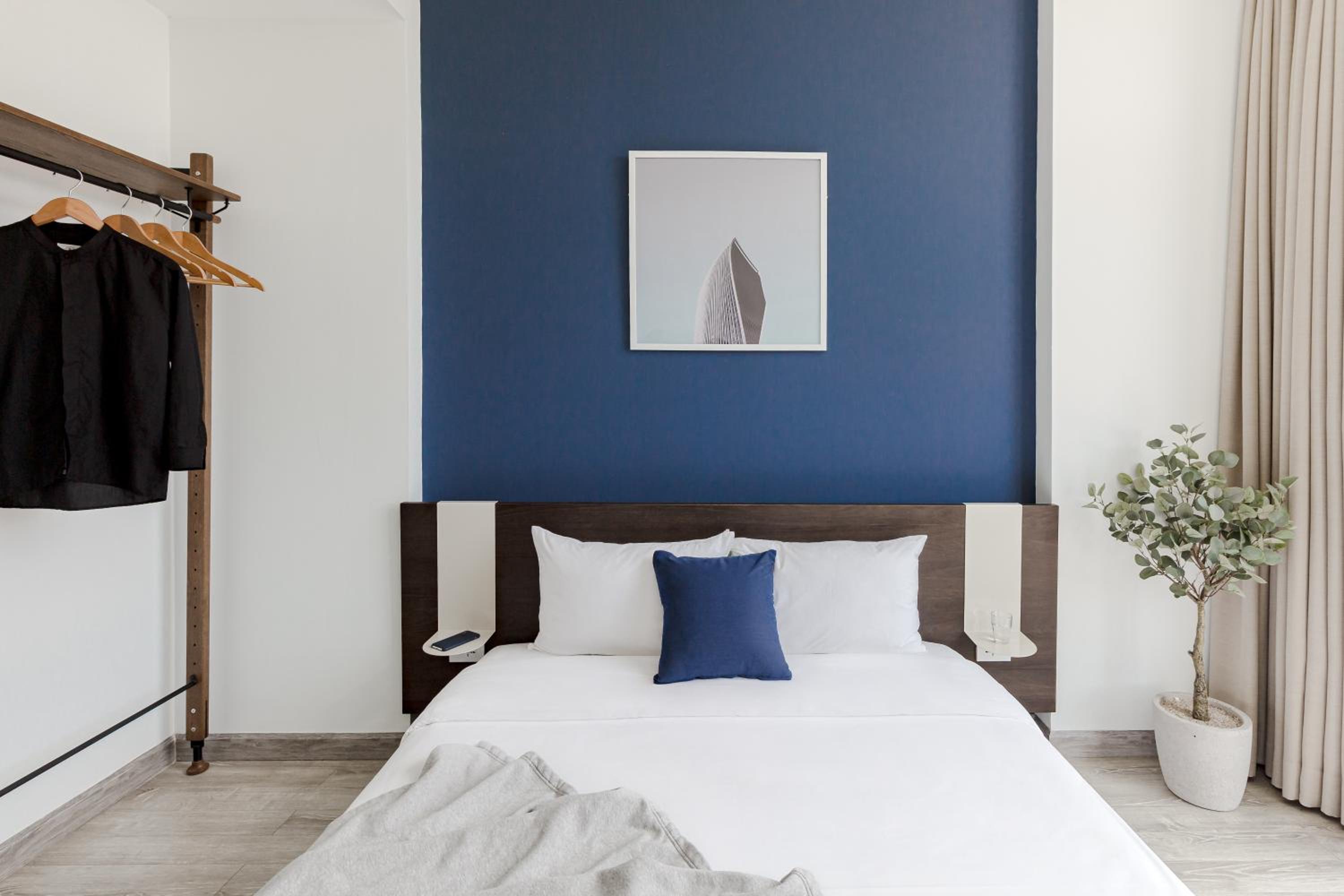 Blue Arch - Luxury Serviced Apartment in Central Saigon