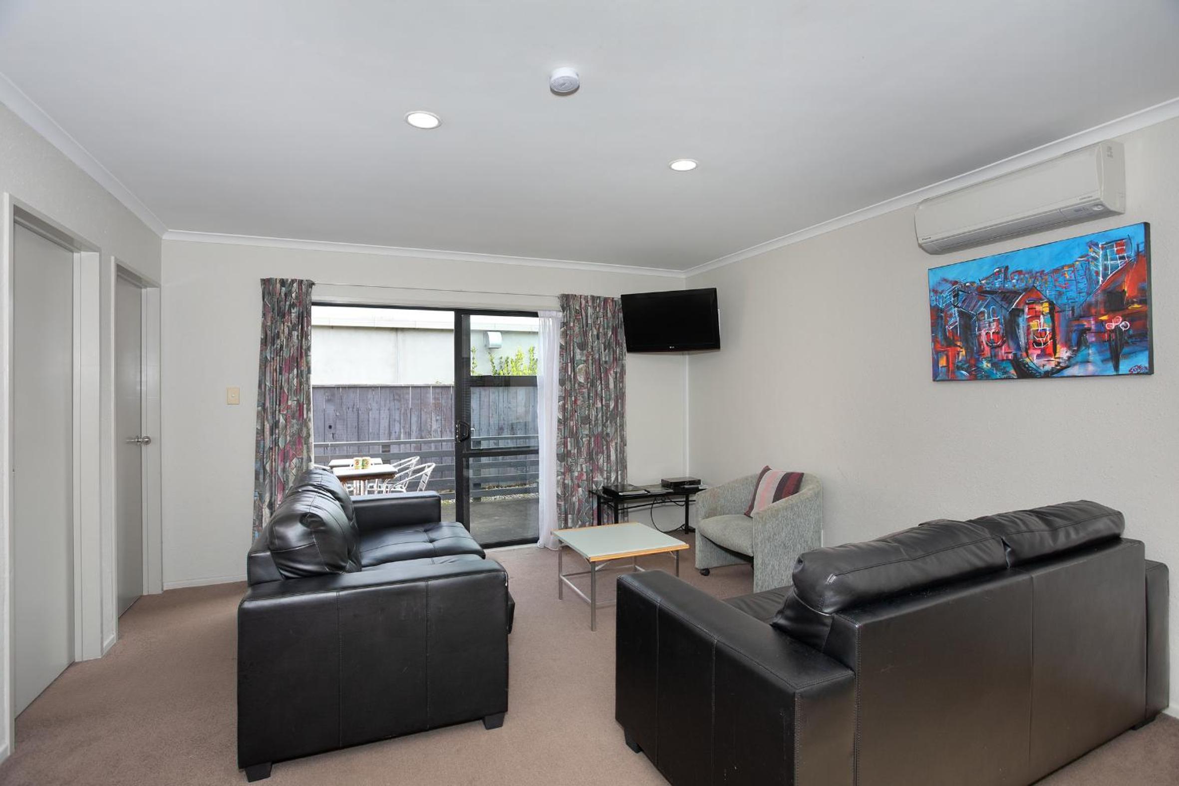 Pavilion Motel & Conference Centre