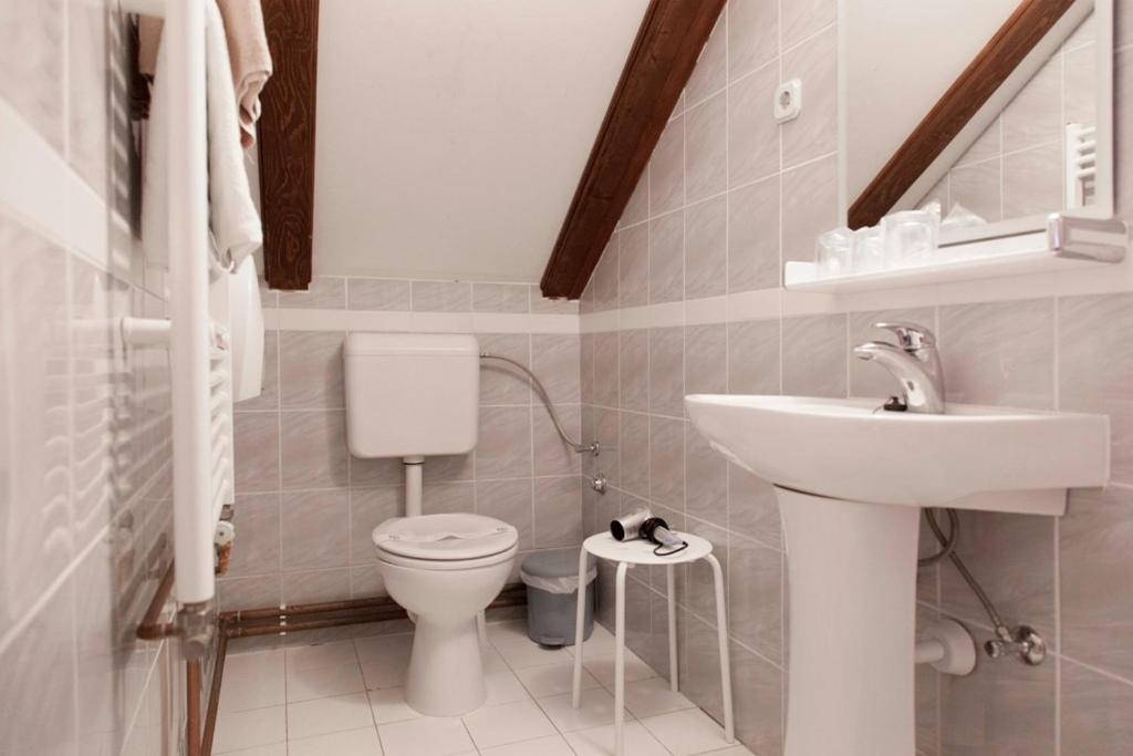 Pension Kezele