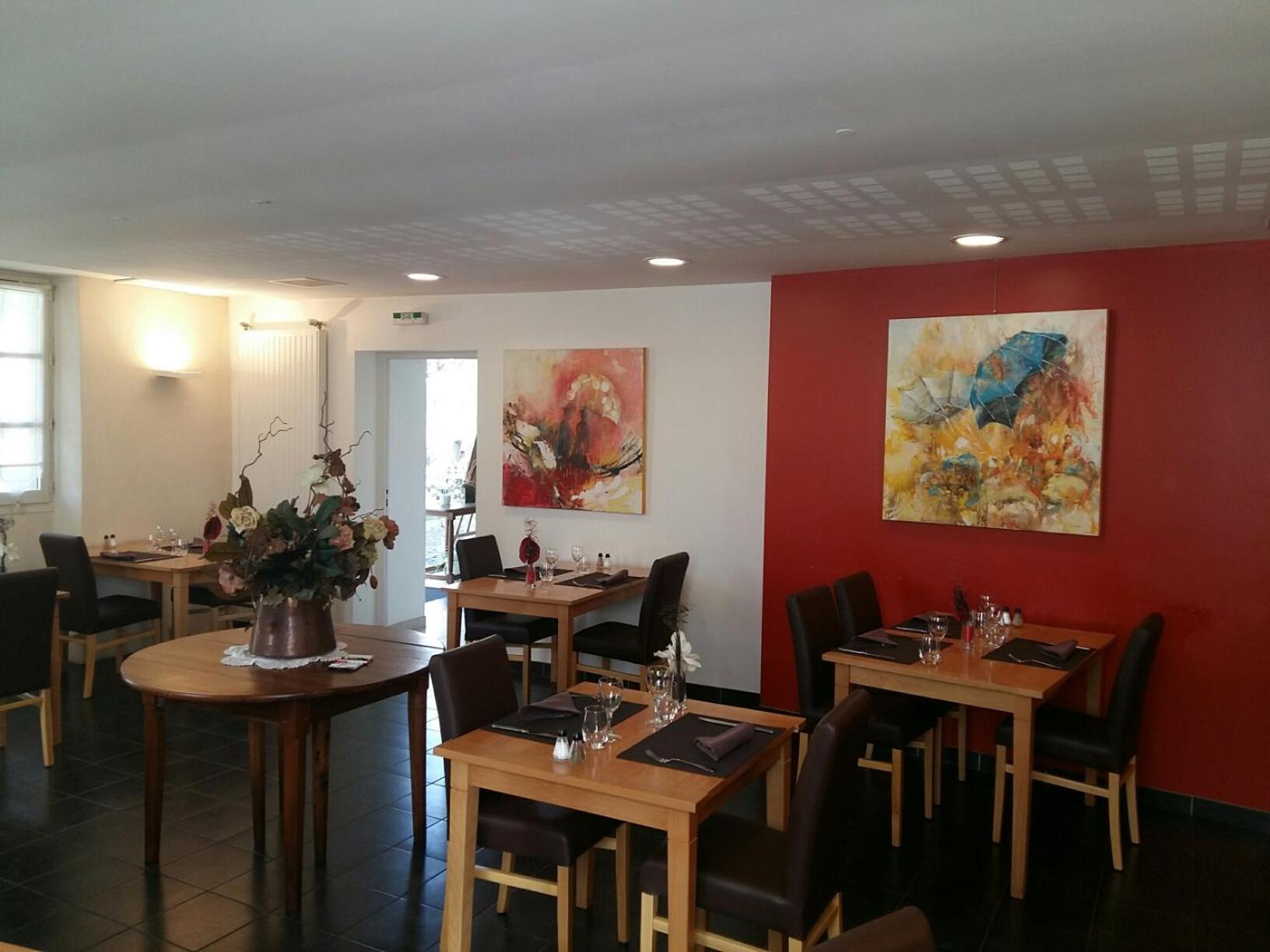 restaurant
