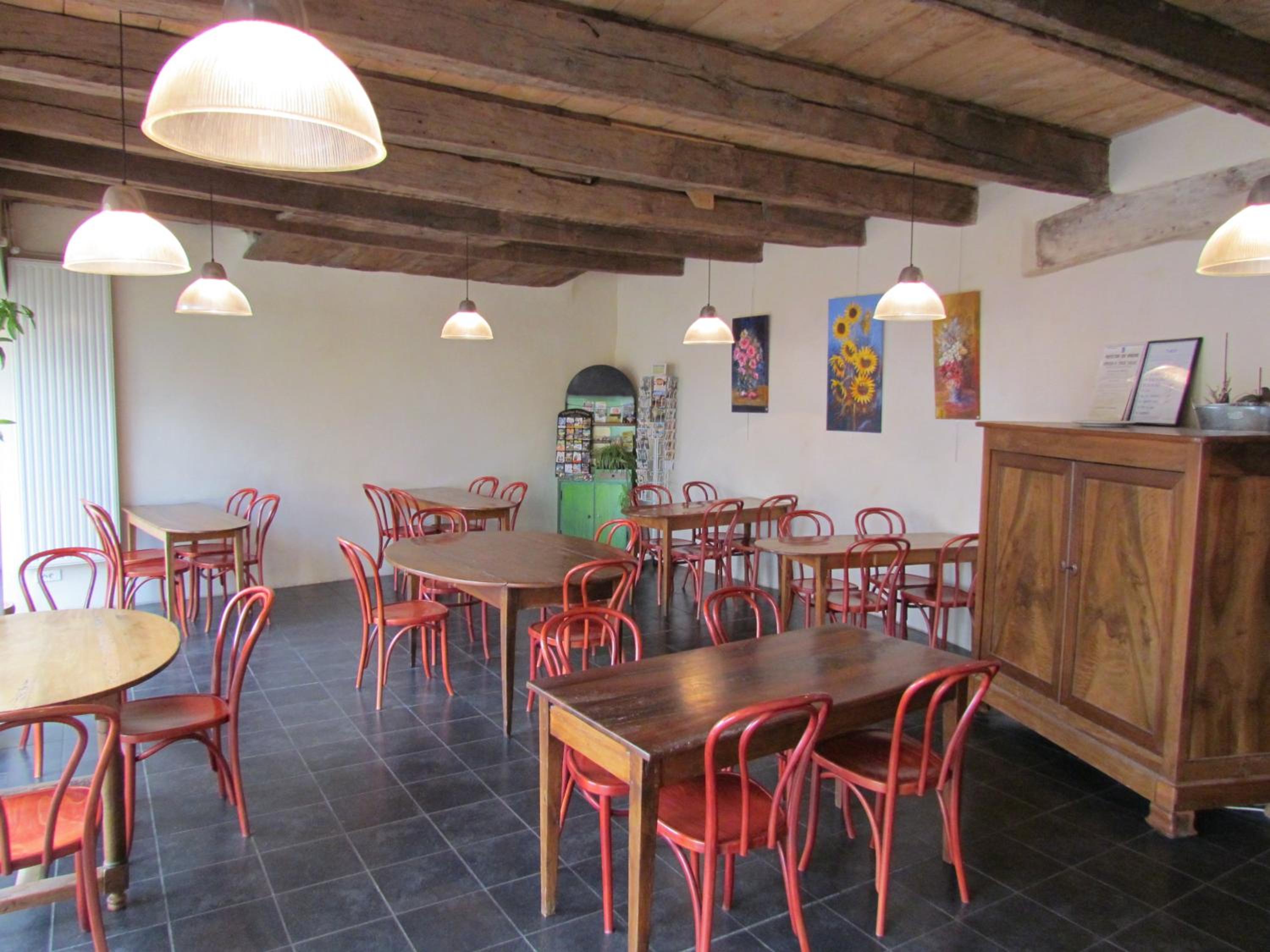 restaurant