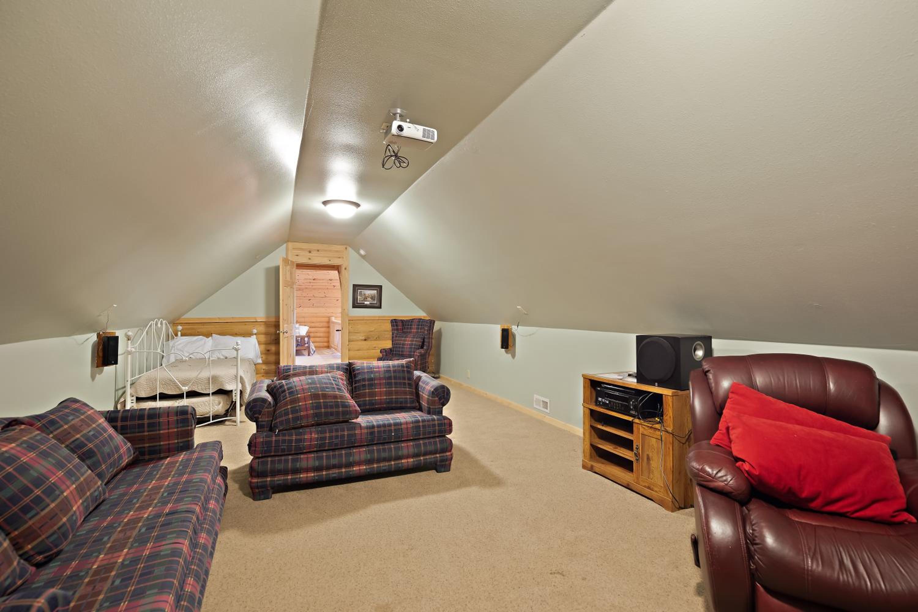 Lodgepole Lookout by KABINO Hot Tub Garage Foosball Fire Pit Theater Room U-Shaped Driveway