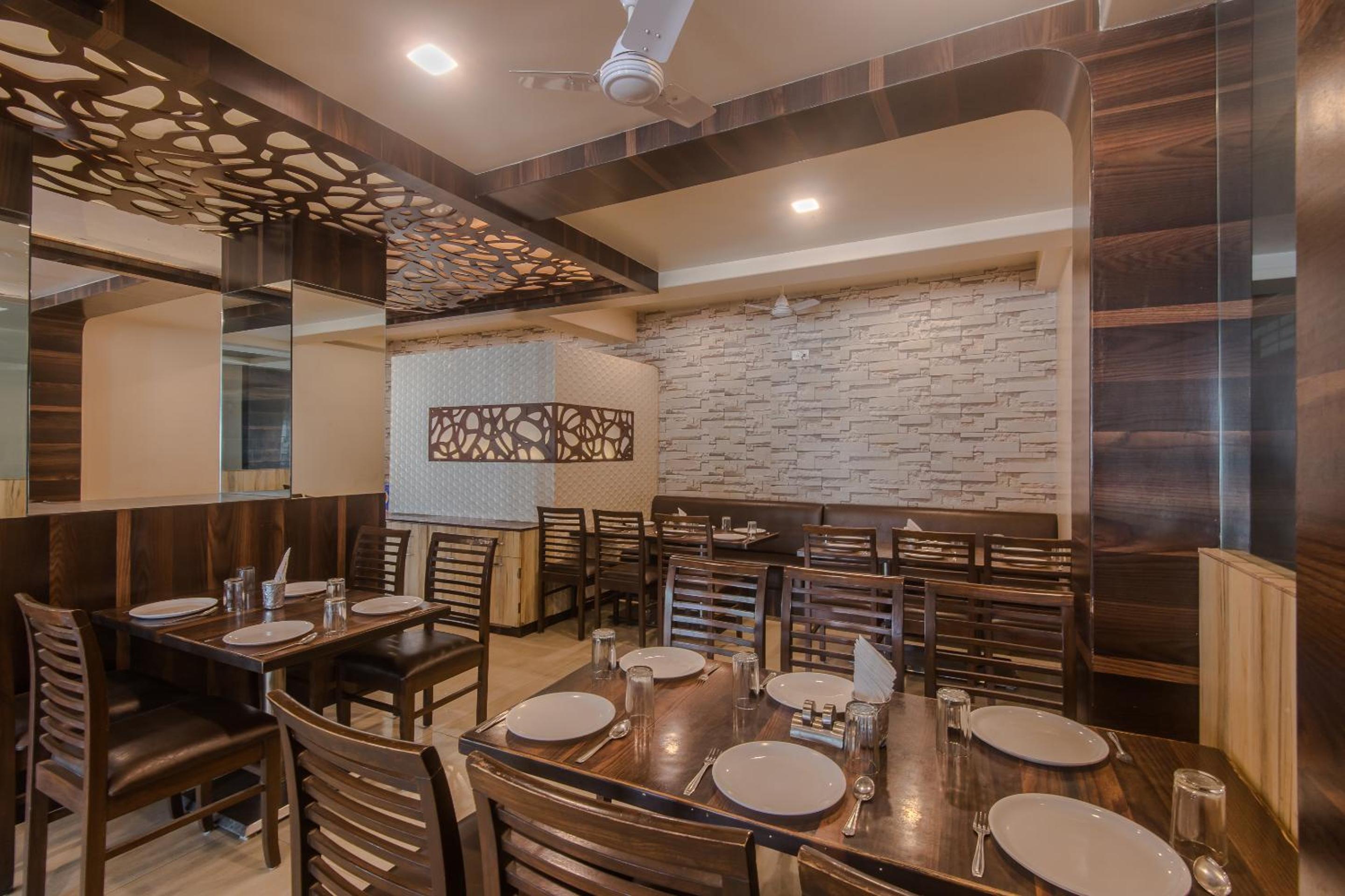 Shirdi Vacations - Hotel Sai Country Inn by Shantikamal - Property Image 6