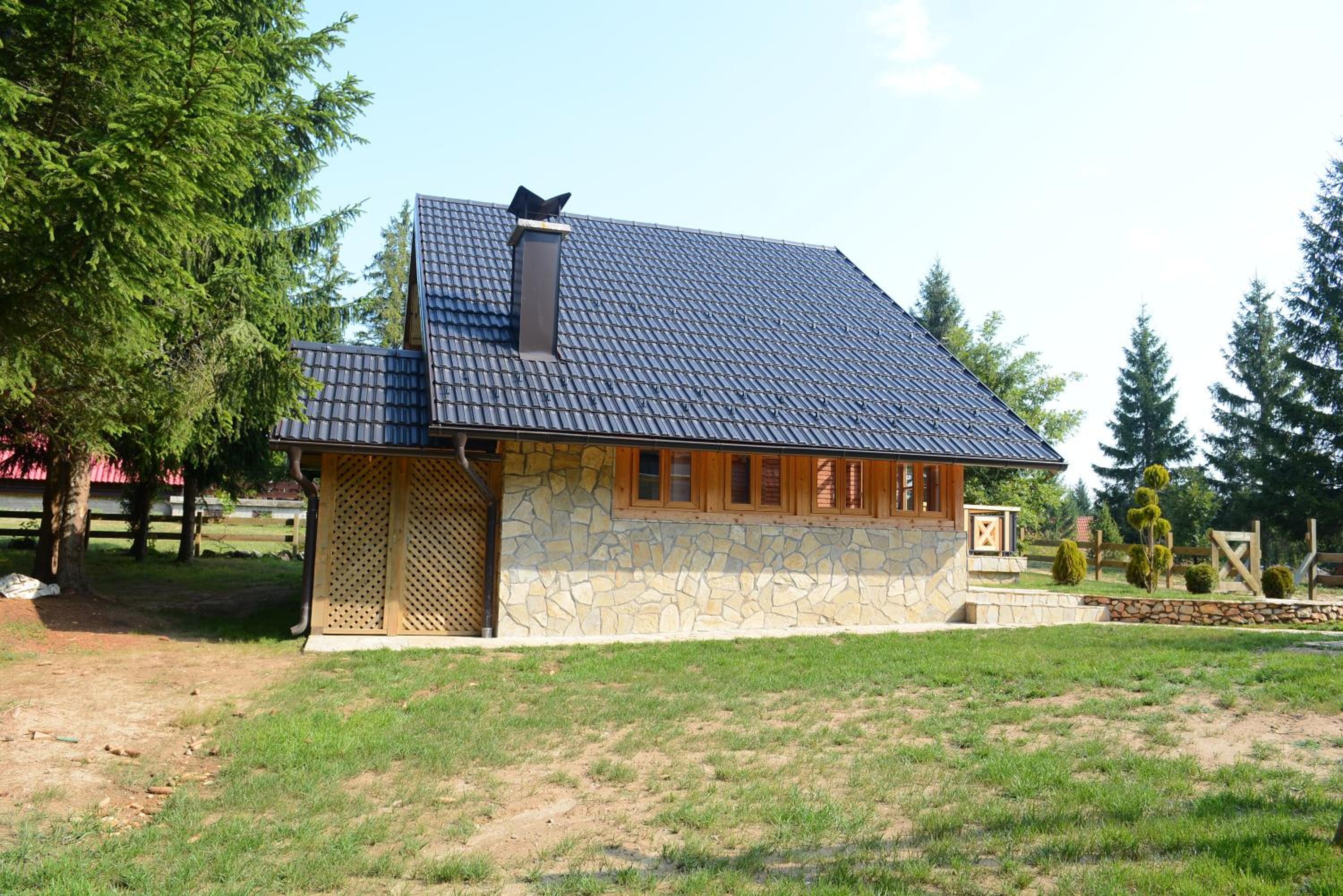 Photo 9