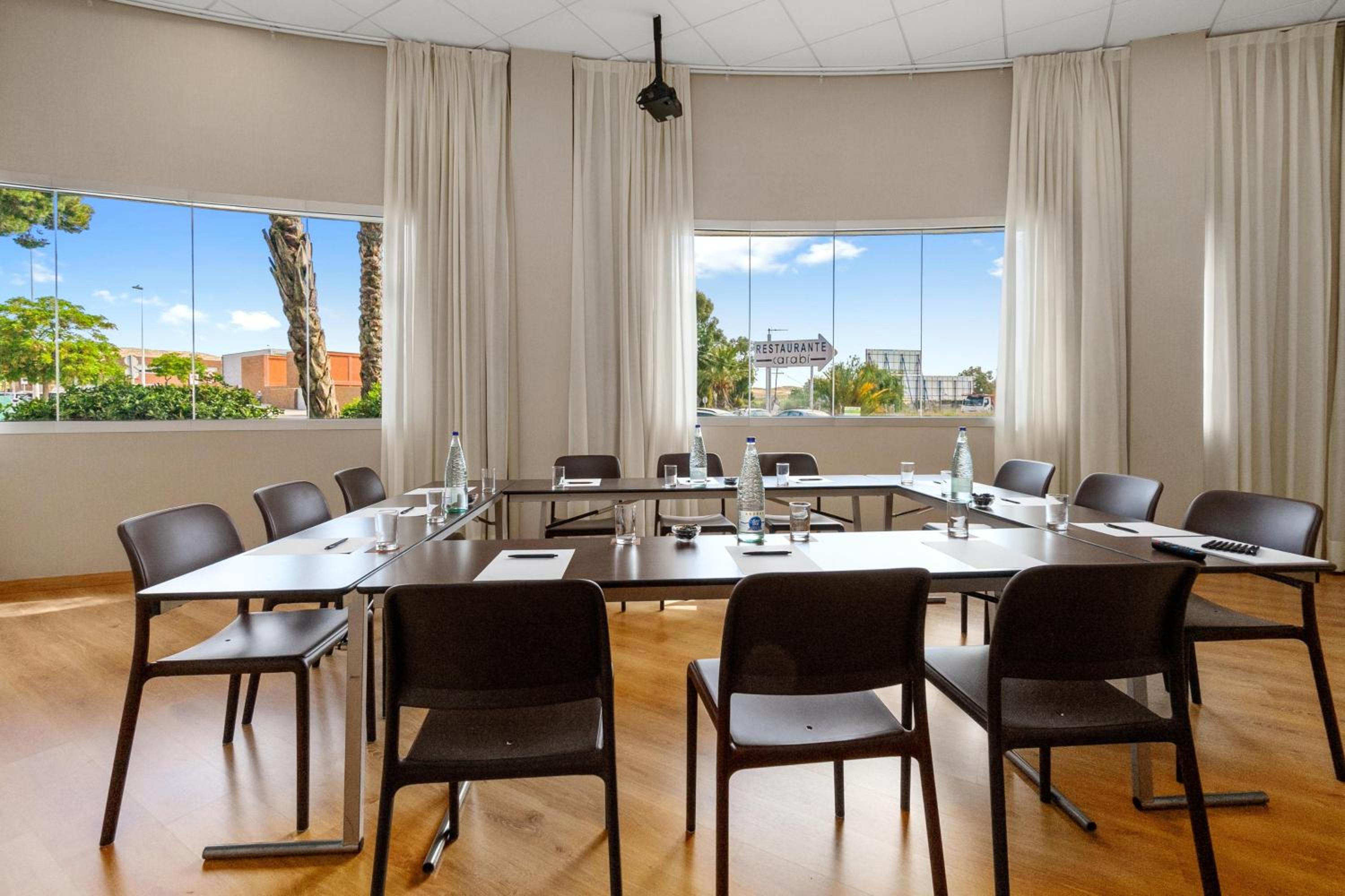 Hotel Areca, hotel 4 estrellas en Torrellano — meeting & event spaces