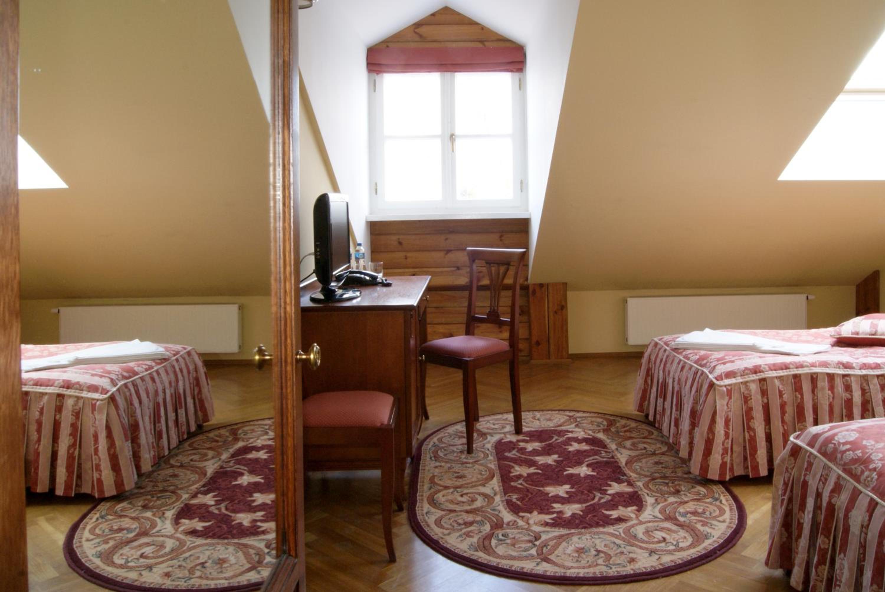 Pałac Łochów