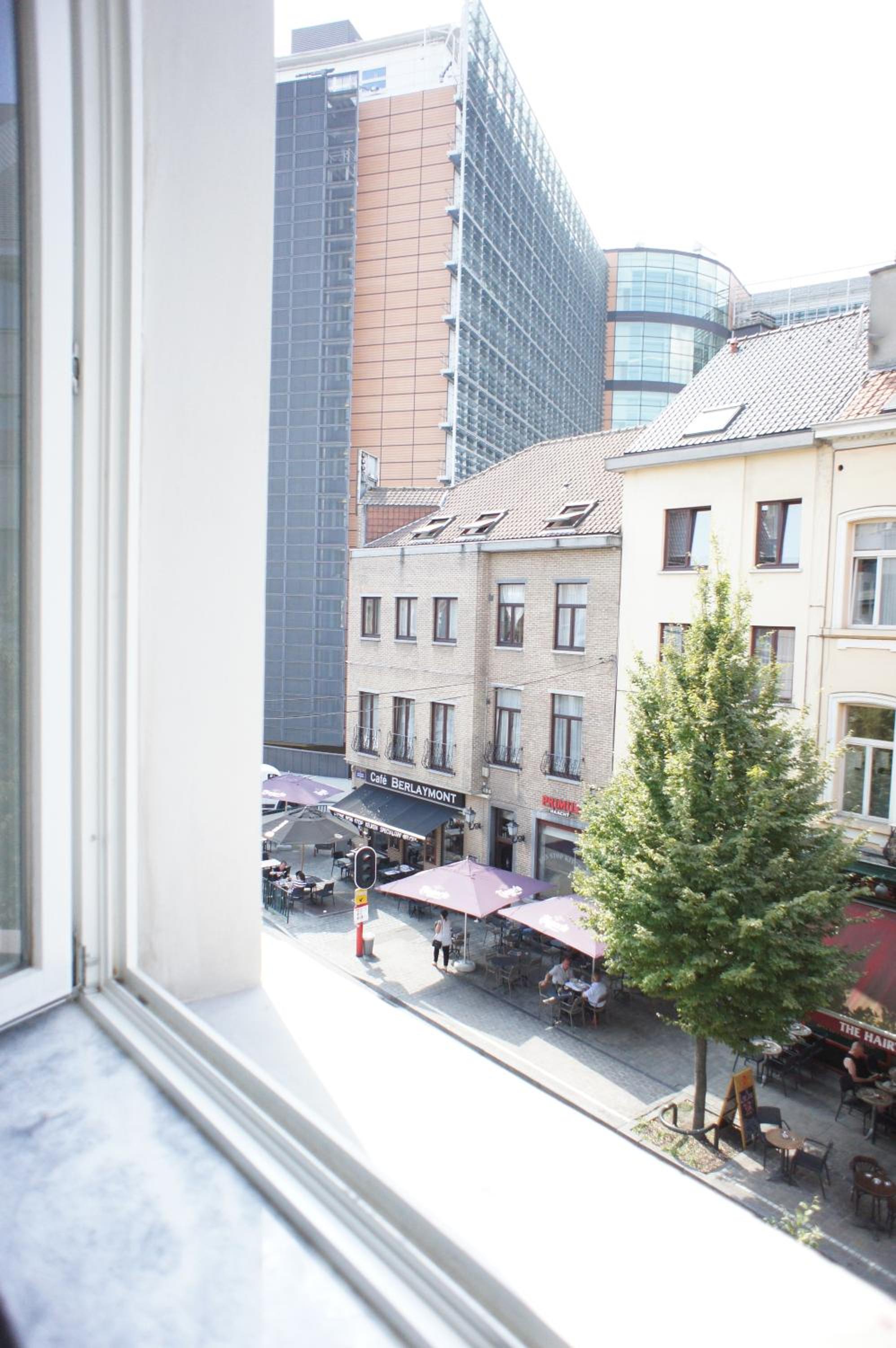 Apartments Berlaymont OHY view 3