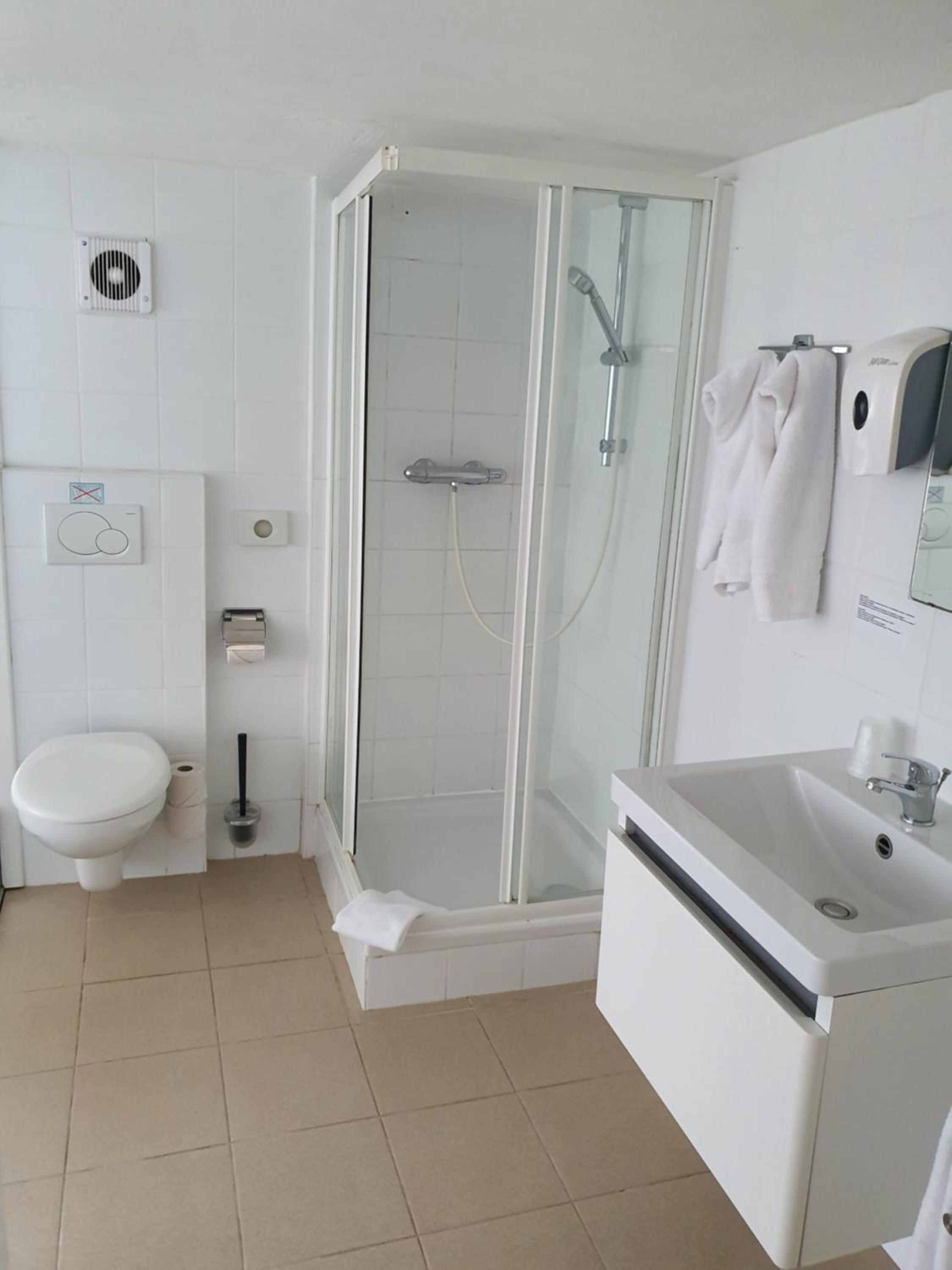 Bruges Vacations - Canalview Hotel Ter Reien - Property Image 47