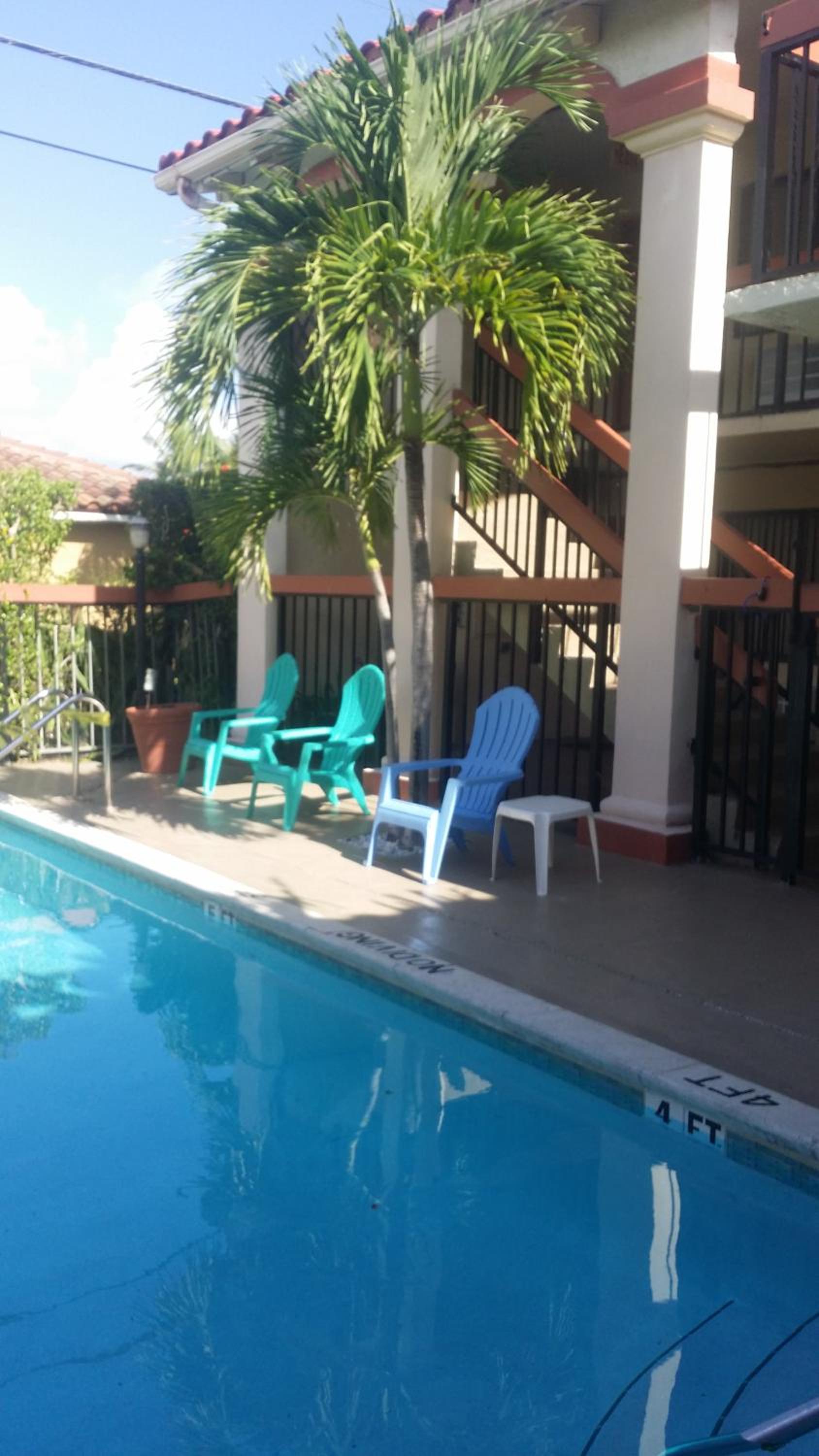 Palm Breeze Hotel