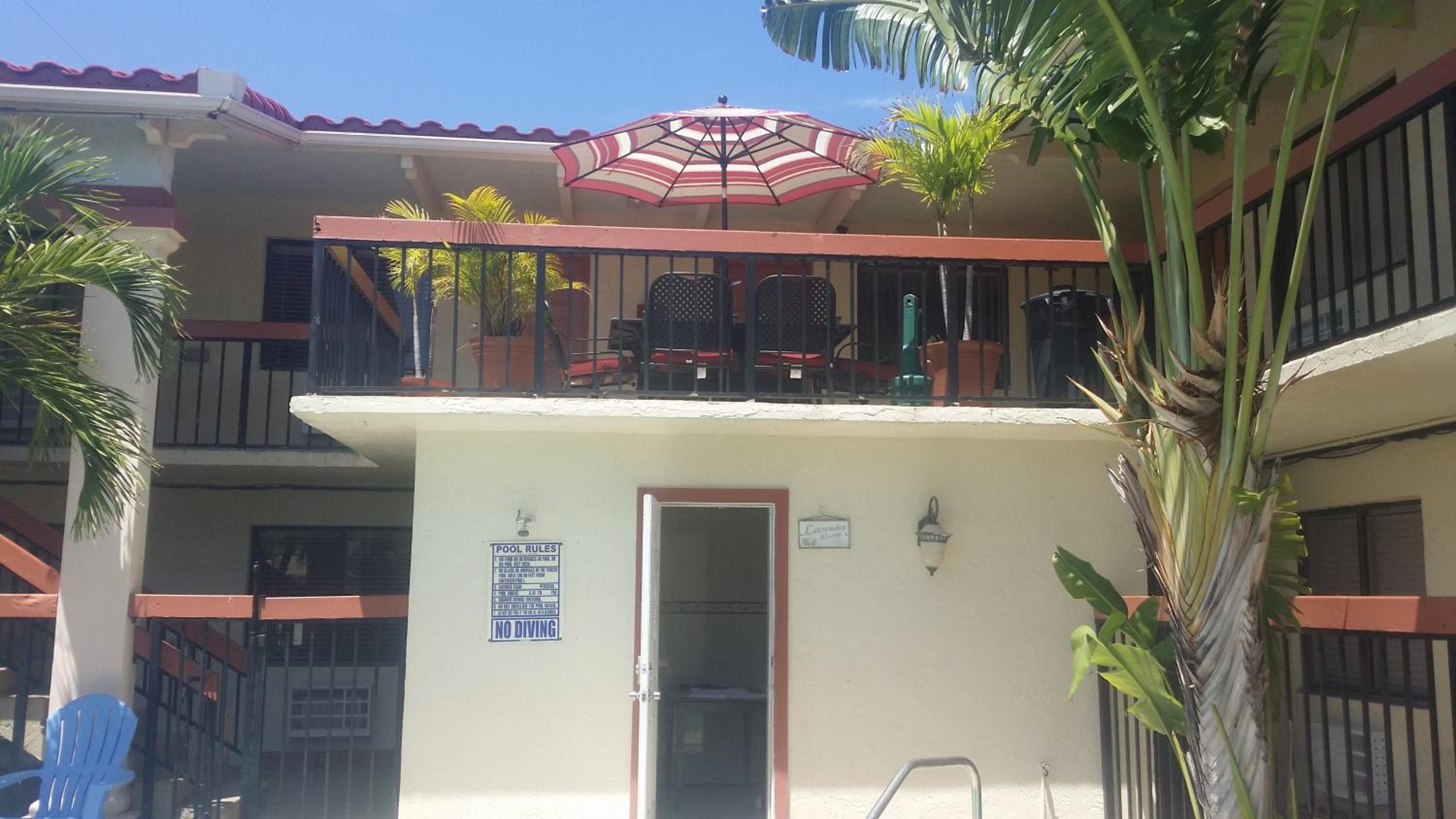 Palm Breeze Hotel