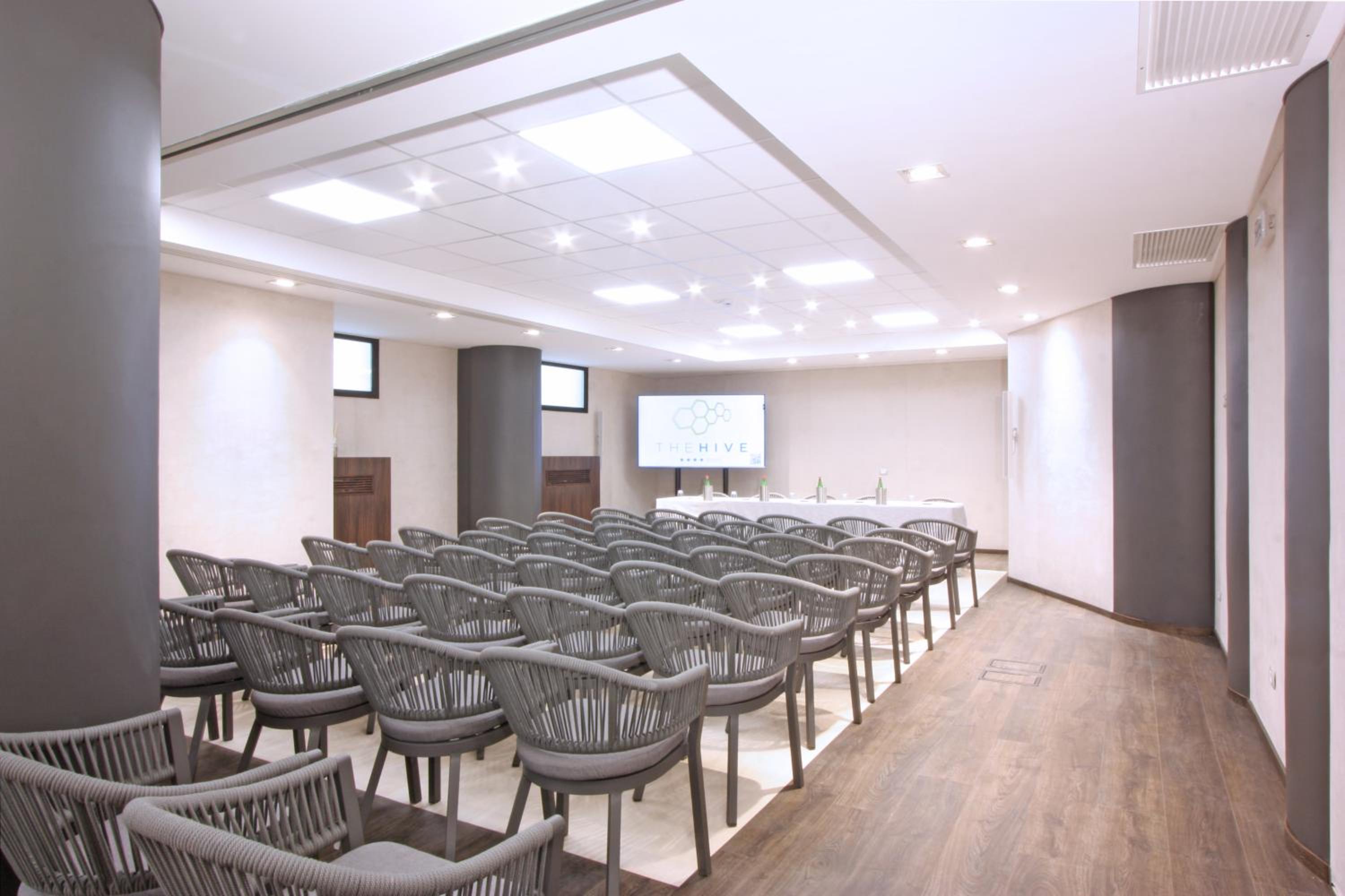 meeting & event spaces