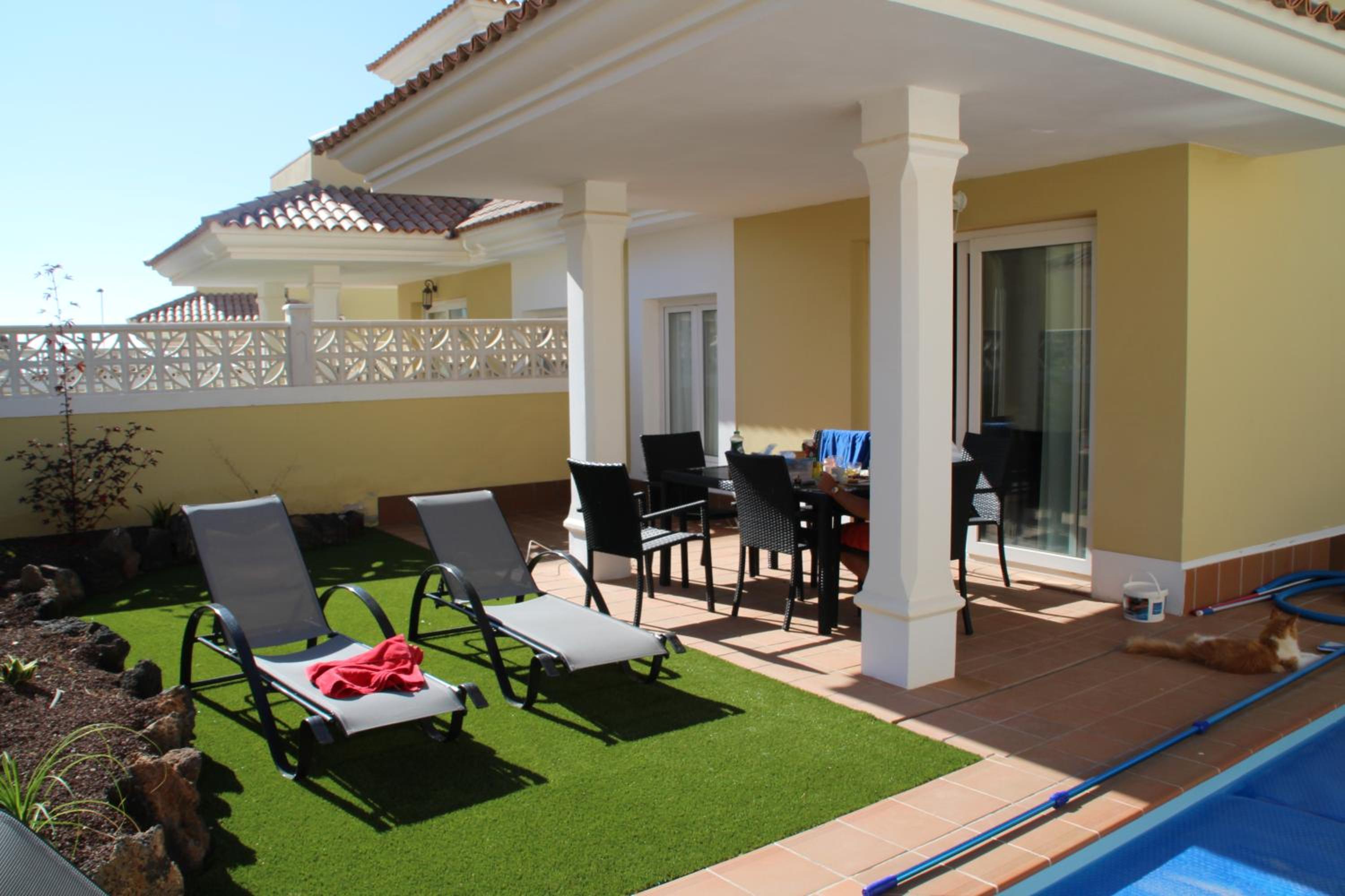 Villa Solymar - Private heated pool & Fiber-Optic WiFi